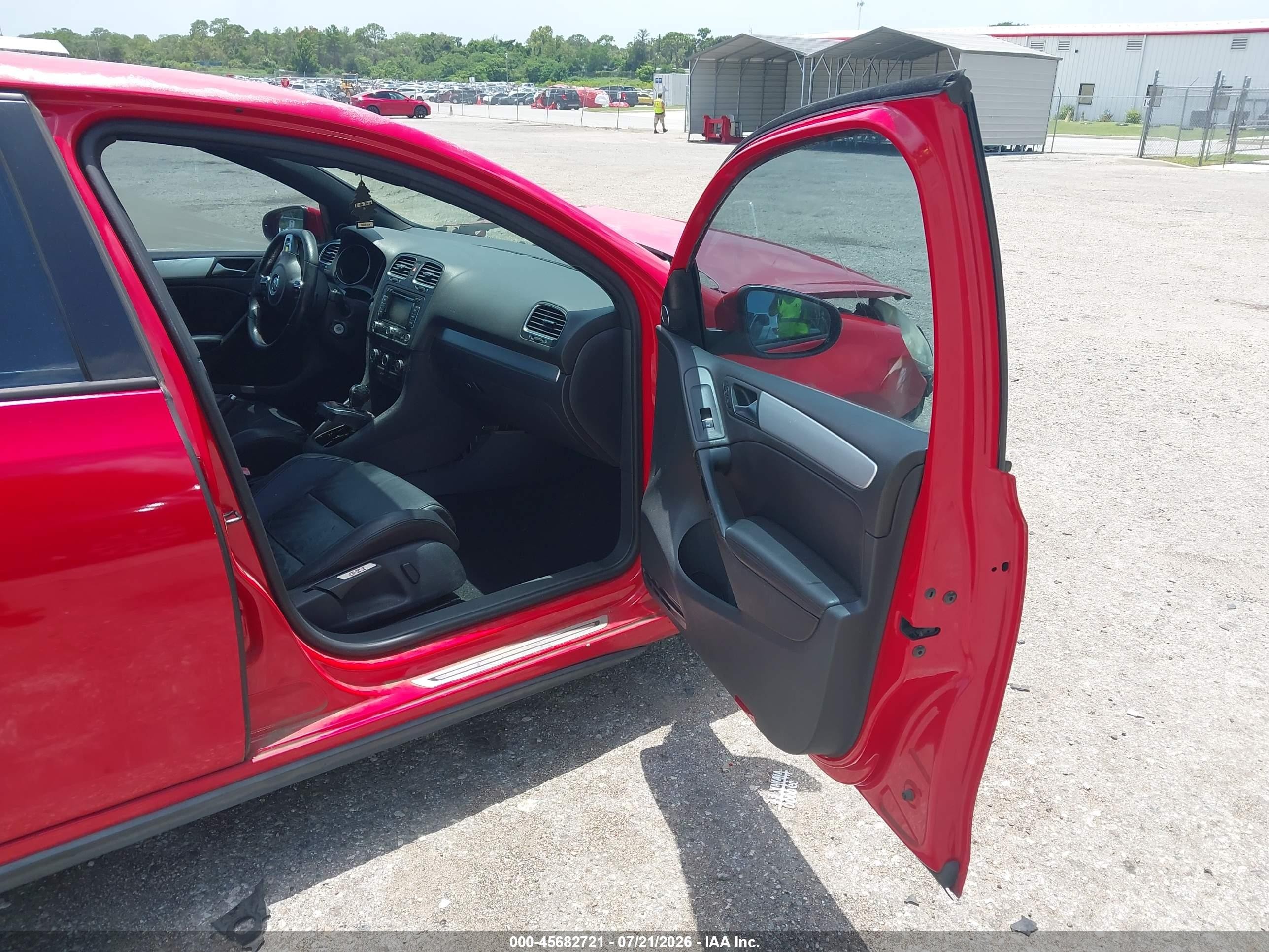 2012 Volkswagen Gti 4-door Autobahn Red vin: WVWHV7AJ0CW023347