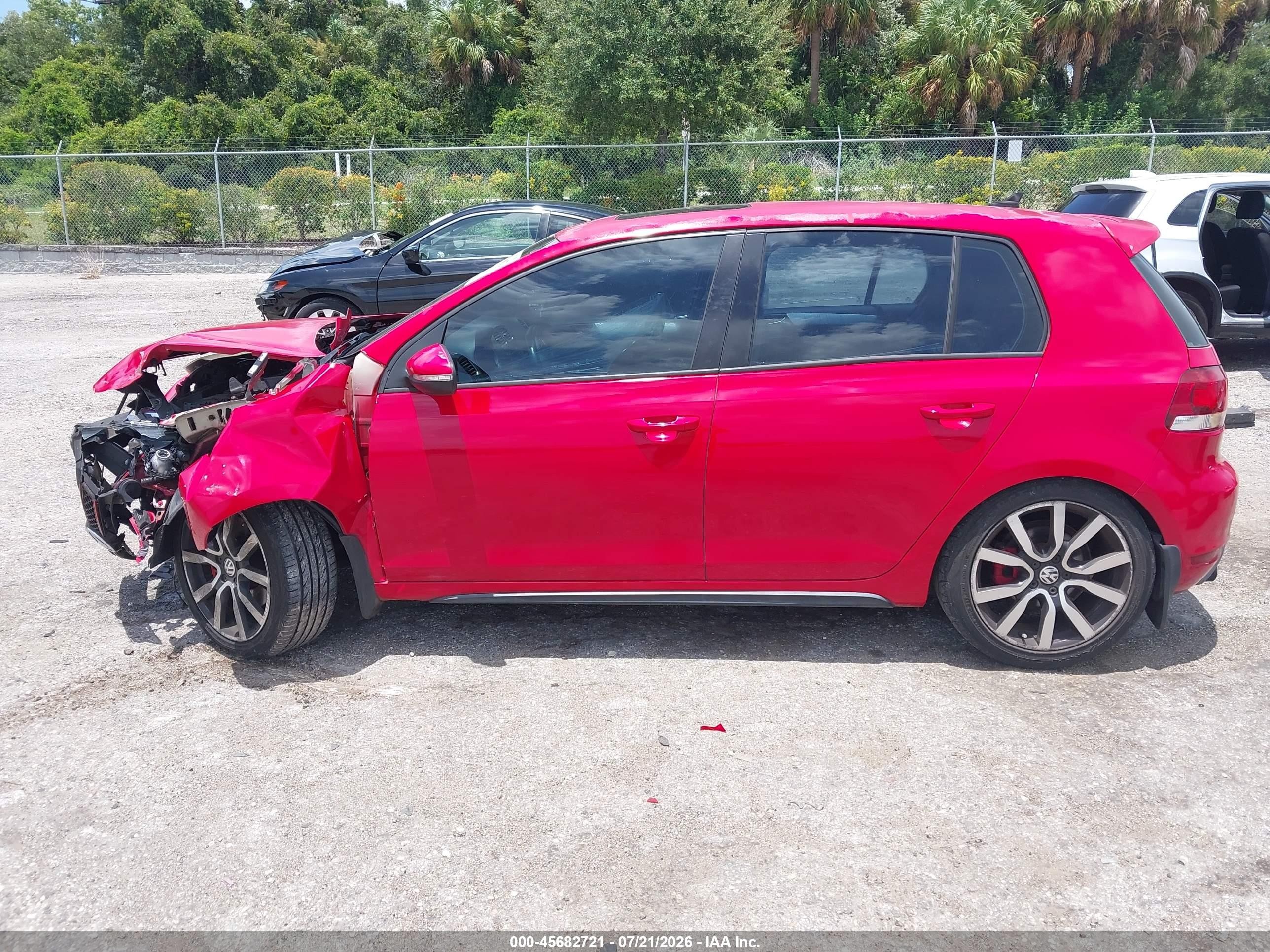 2012 Volkswagen Gti 4-door Autobahn Red vin: WVWHV7AJ0CW023347