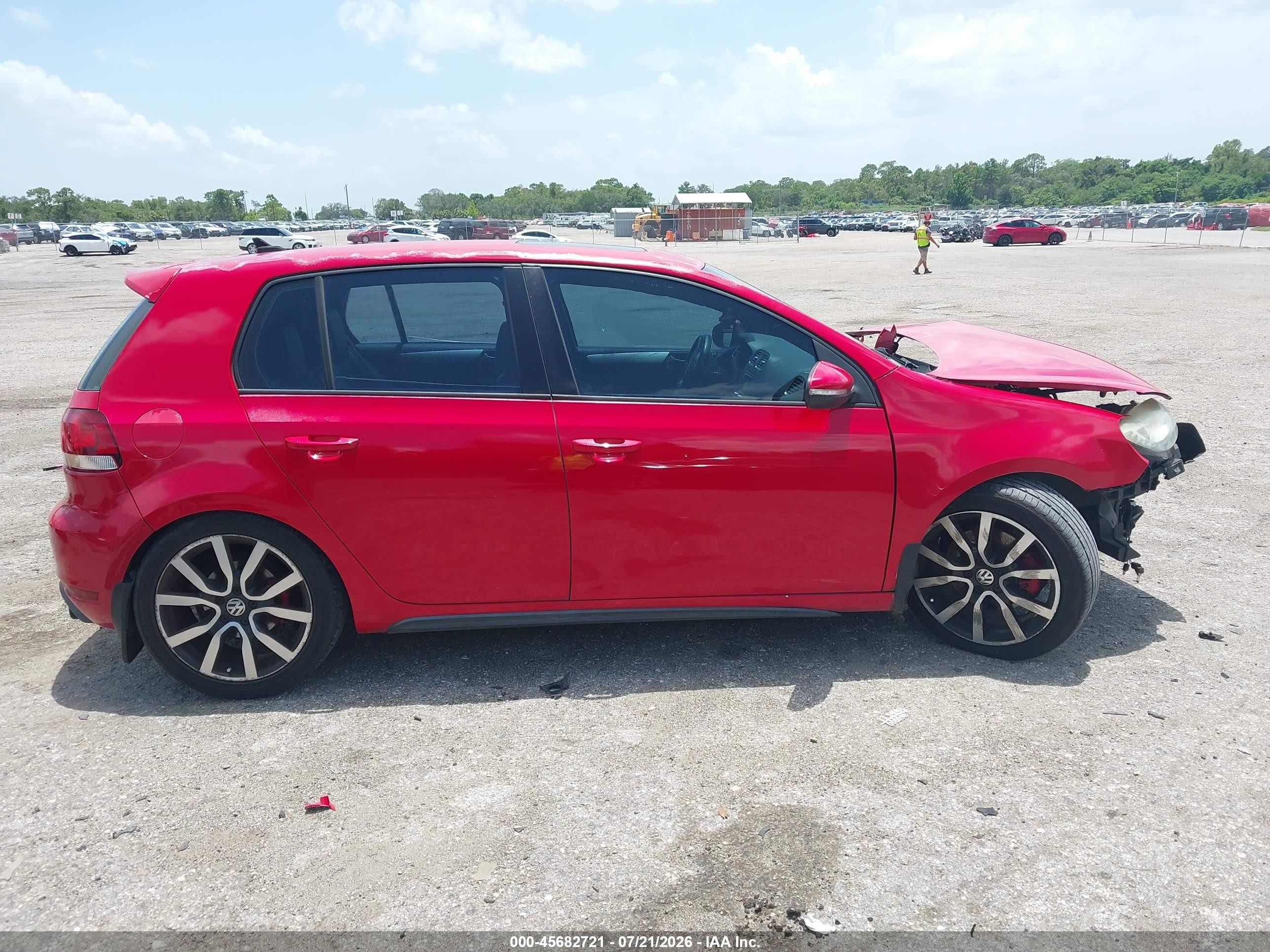 2012 Volkswagen Gti 4-door Autobahn Red vin: WVWHV7AJ0CW023347