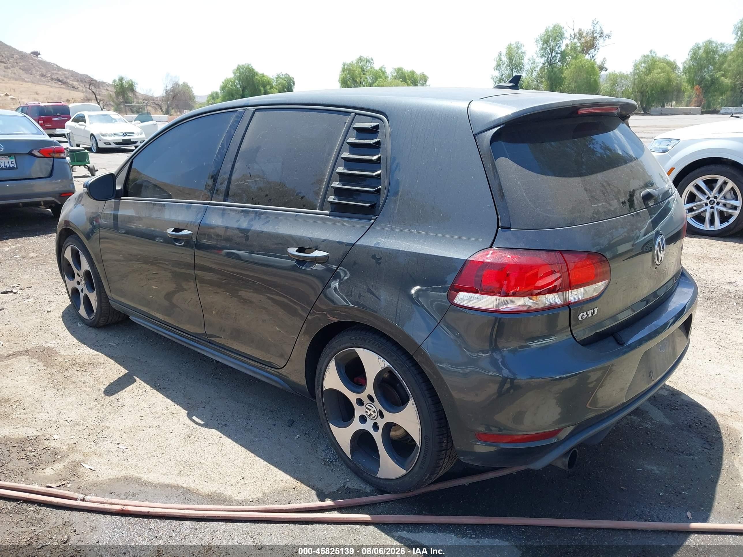 2011 Volkswagen Gti 4-door Gray vin: WVWHV7AJ1BW104629