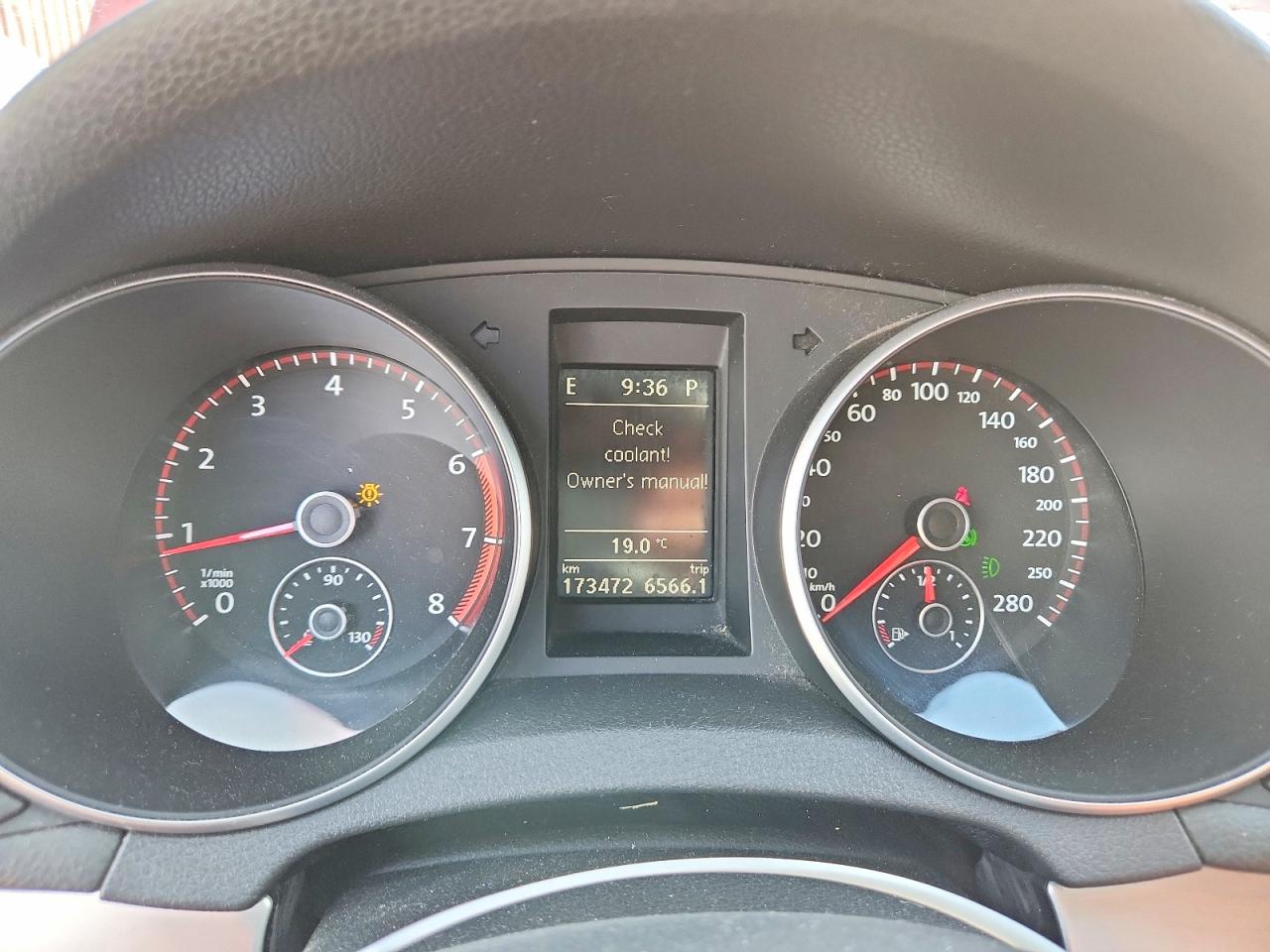 2012 Volkswagen Gti Red vin: WVWHV7AJ2CW222075