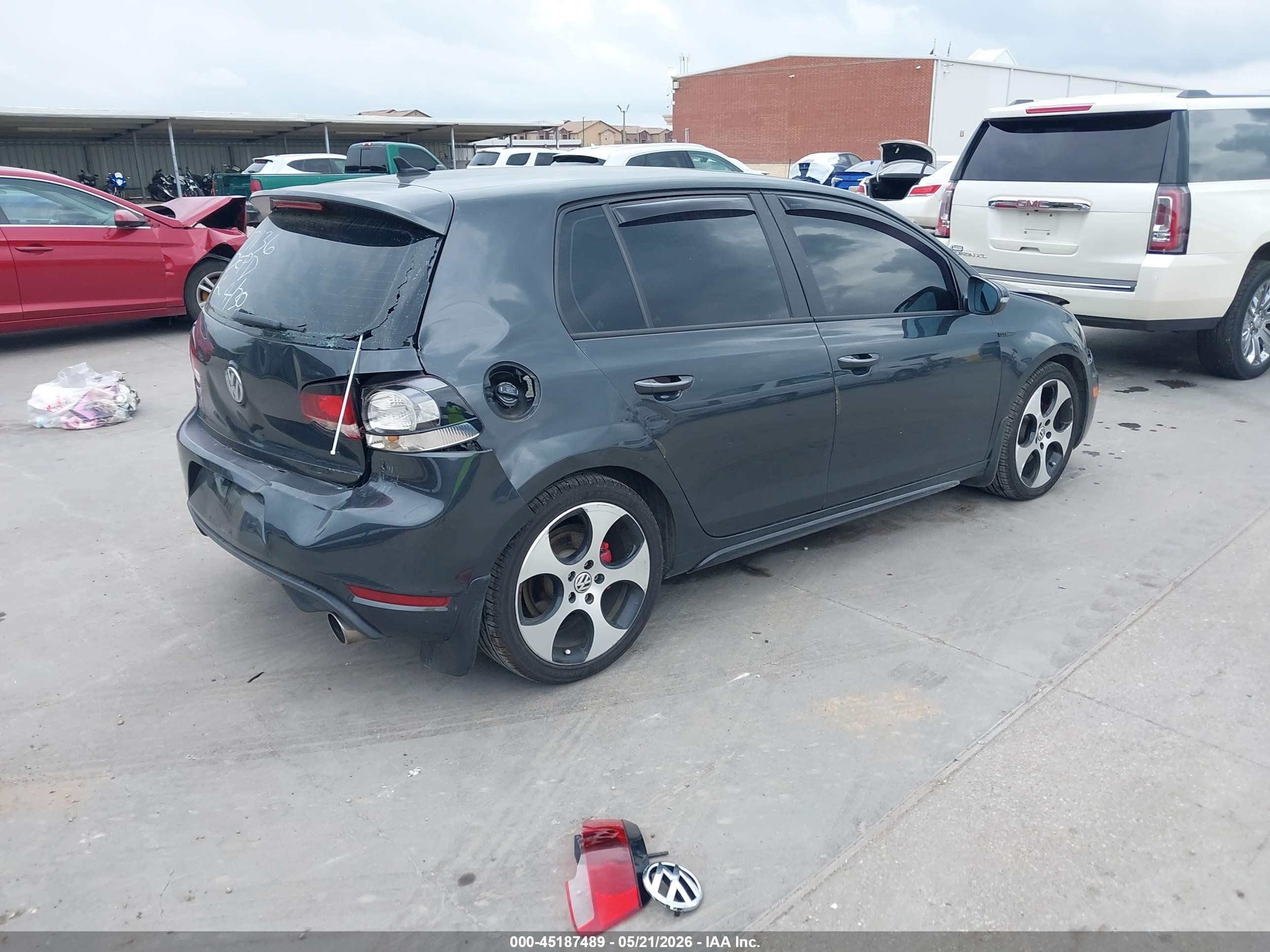 2012 Volkswagen Gti 4-door Серый vin: WVWHV7AJ2CW252497