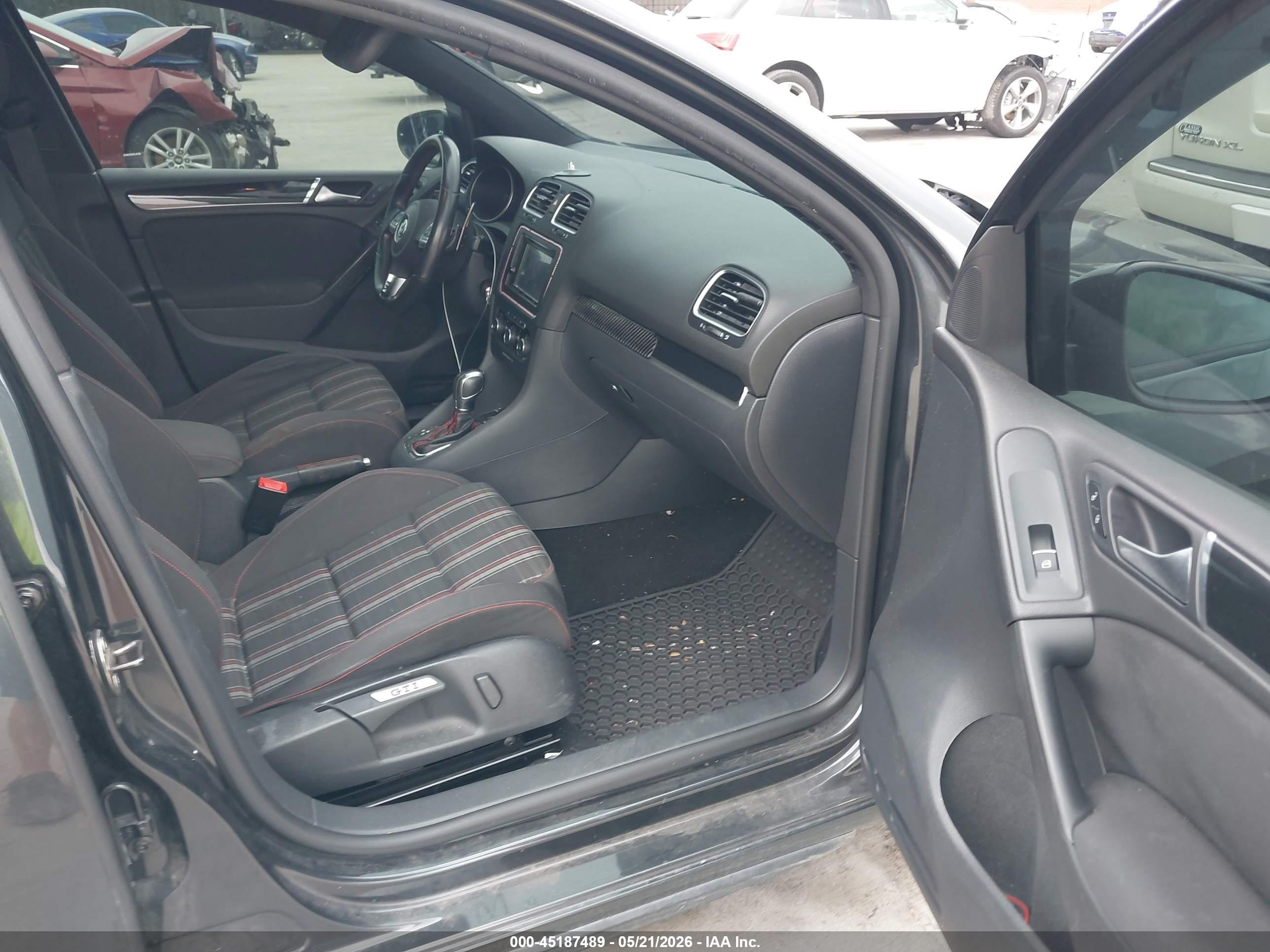 2012 Volkswagen Gti 4-door Серый vin: WVWHV7AJ2CW252497