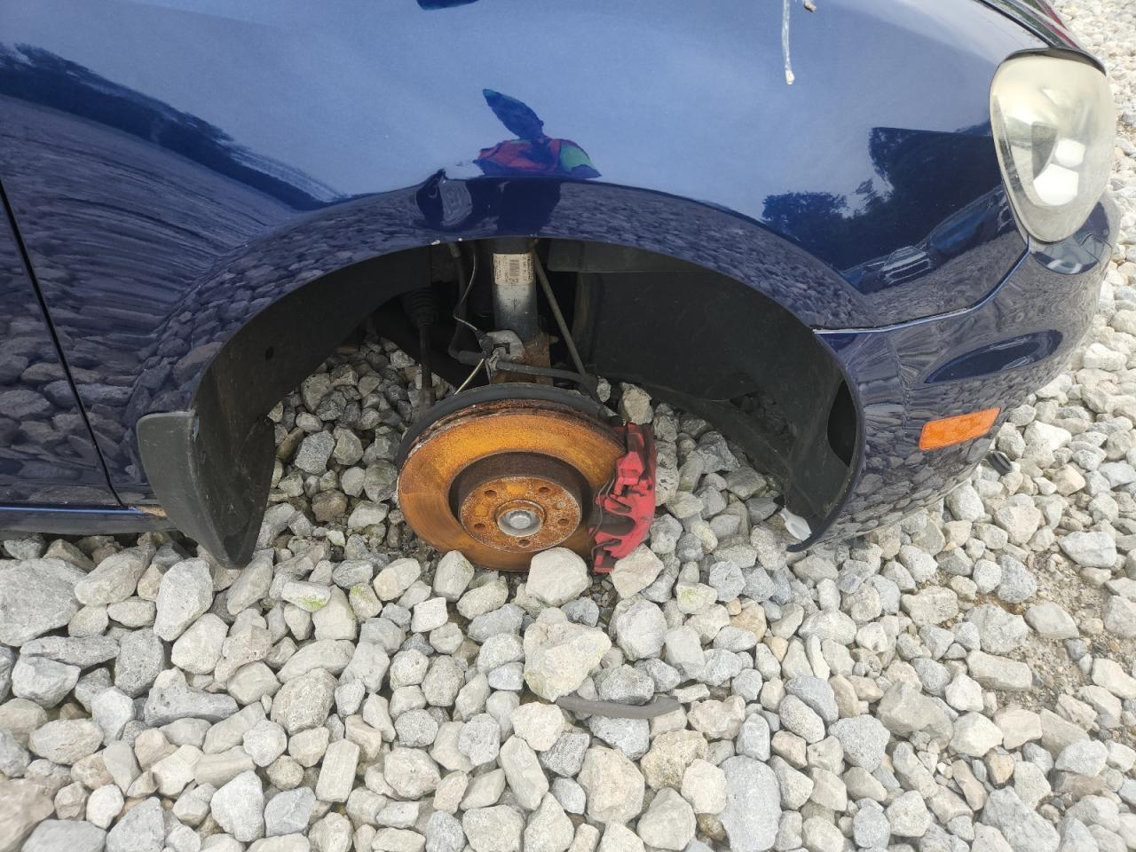2011 Volkswagen Gti Blue vin: WVWHV7AJ4BW039632 Damage: Right Front Fender, Chipped, 3