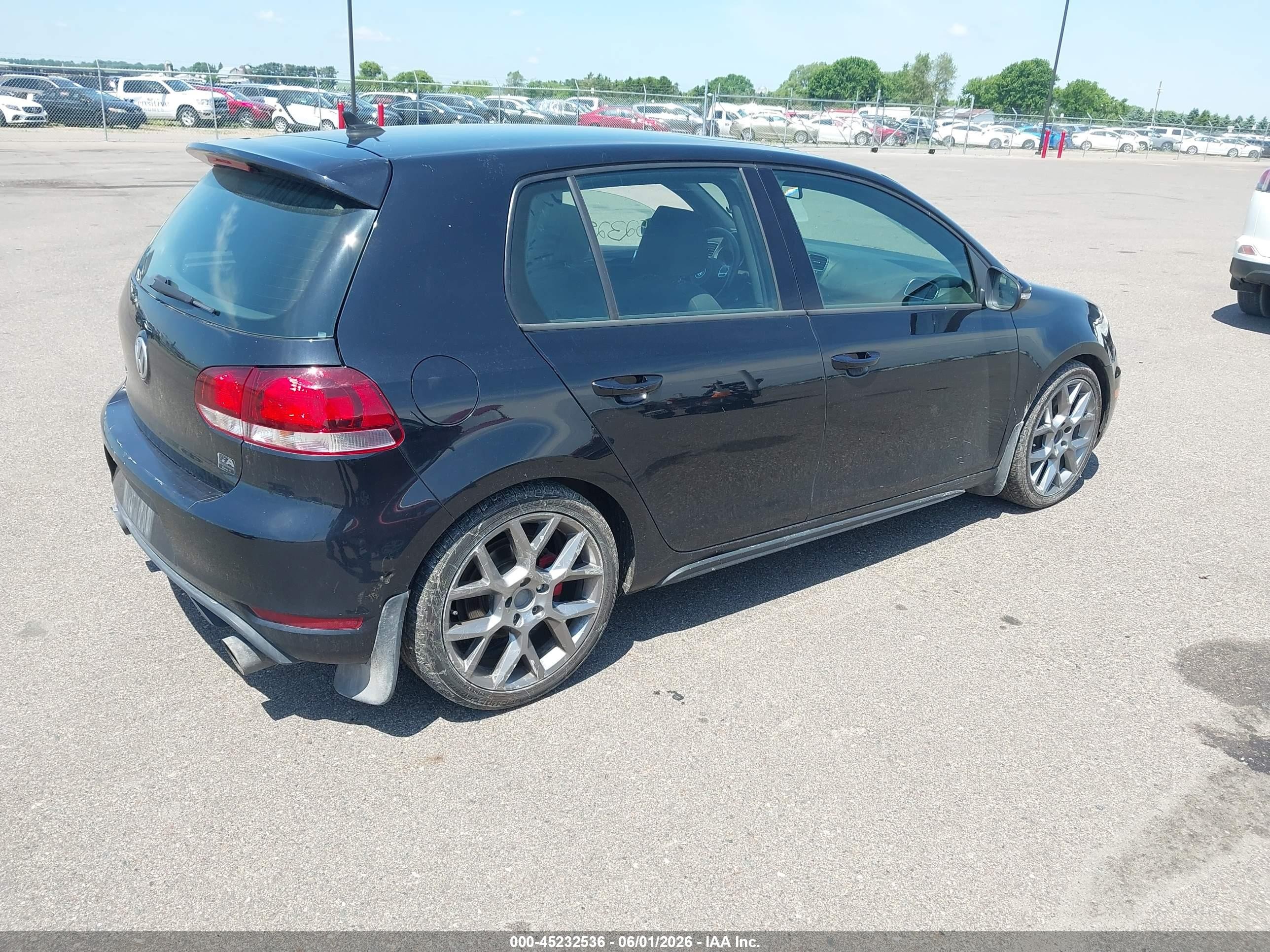 2013 Volkswagen Gti 4-door Black vin: WVWHV7AJ4DW127308