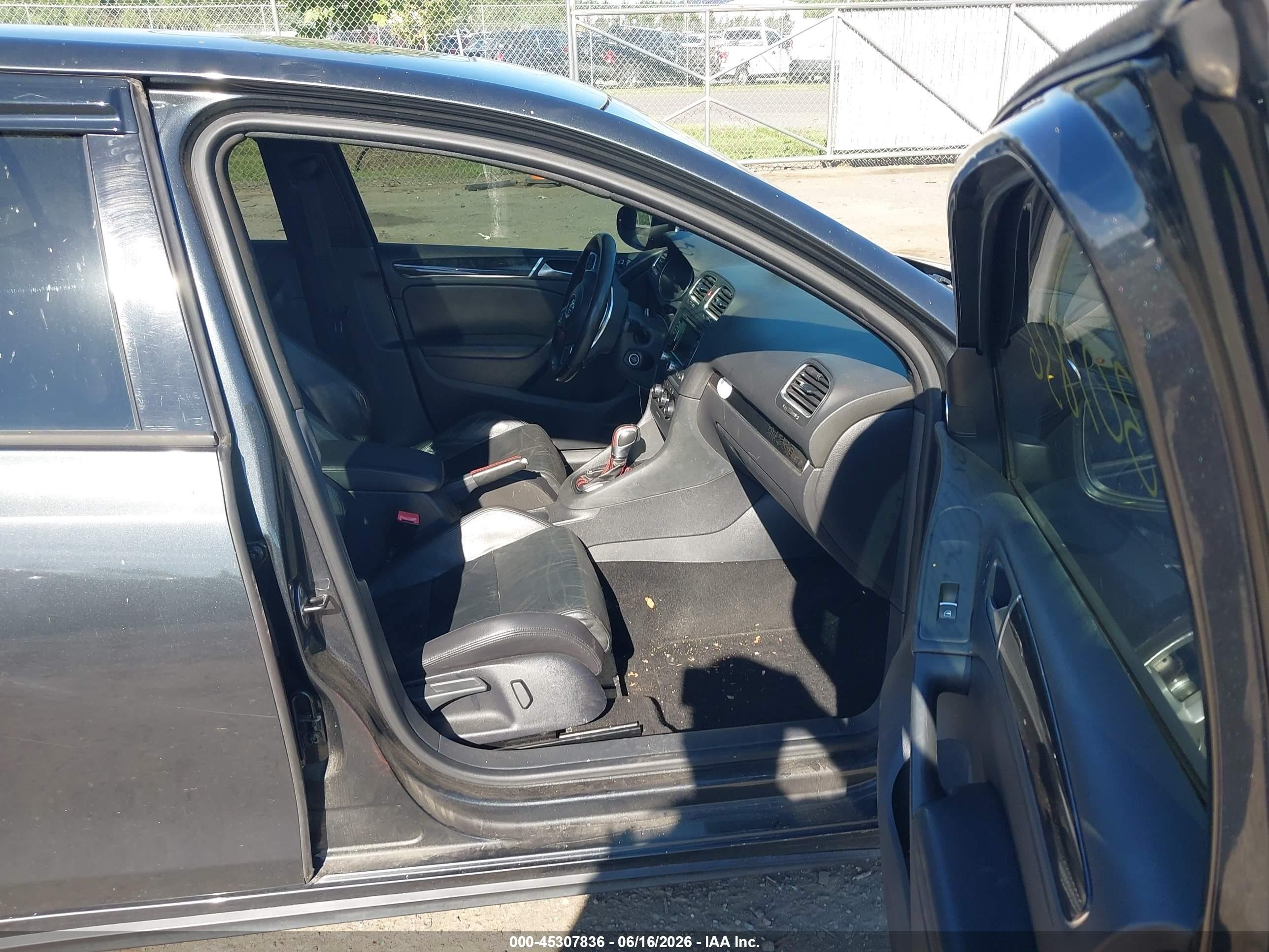 2011 Volkswagen Gti 4-door Autobahn Gray vin: WVWHV7AJ5BW255764