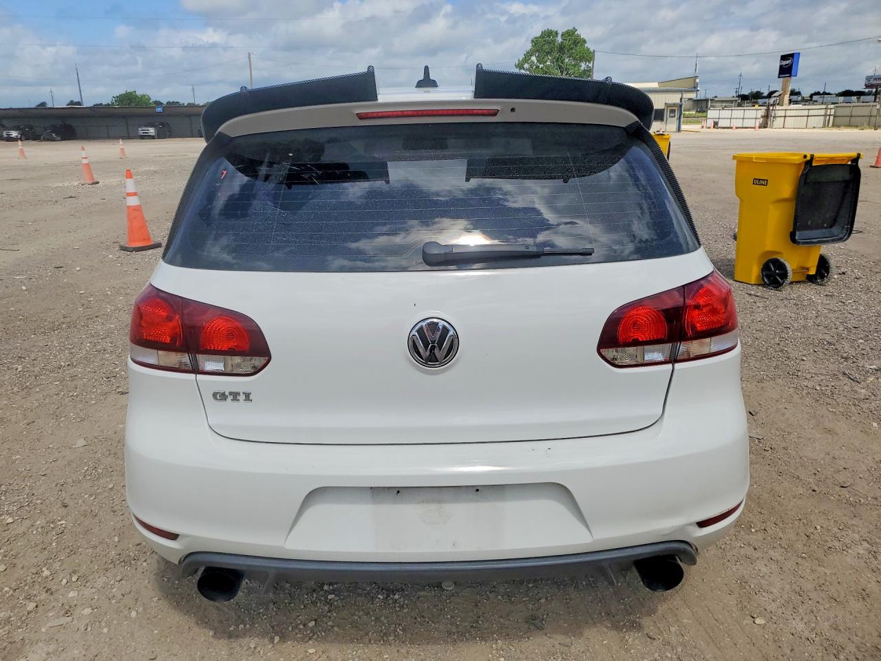 2013 Volkswagen Gti White vin: WVWHV7AJ5DW138365