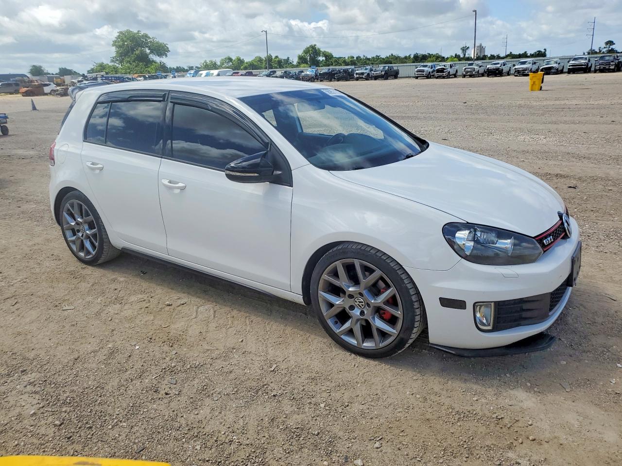 2013 Volkswagen Gti White vin: WVWHV7AJ5DW138365