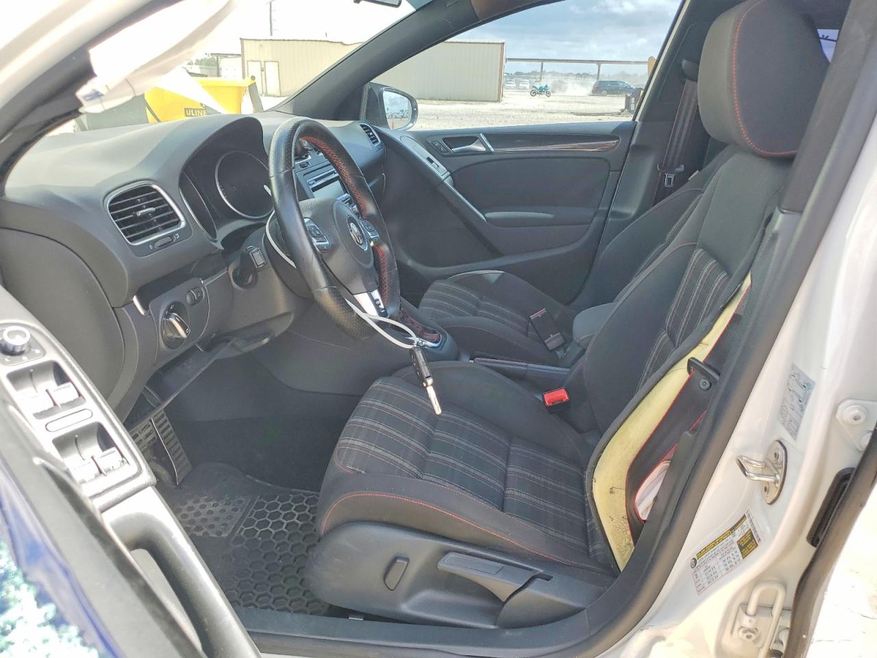 2013 Volkswagen Gti White vin: WVWHV7AJ5DW138365