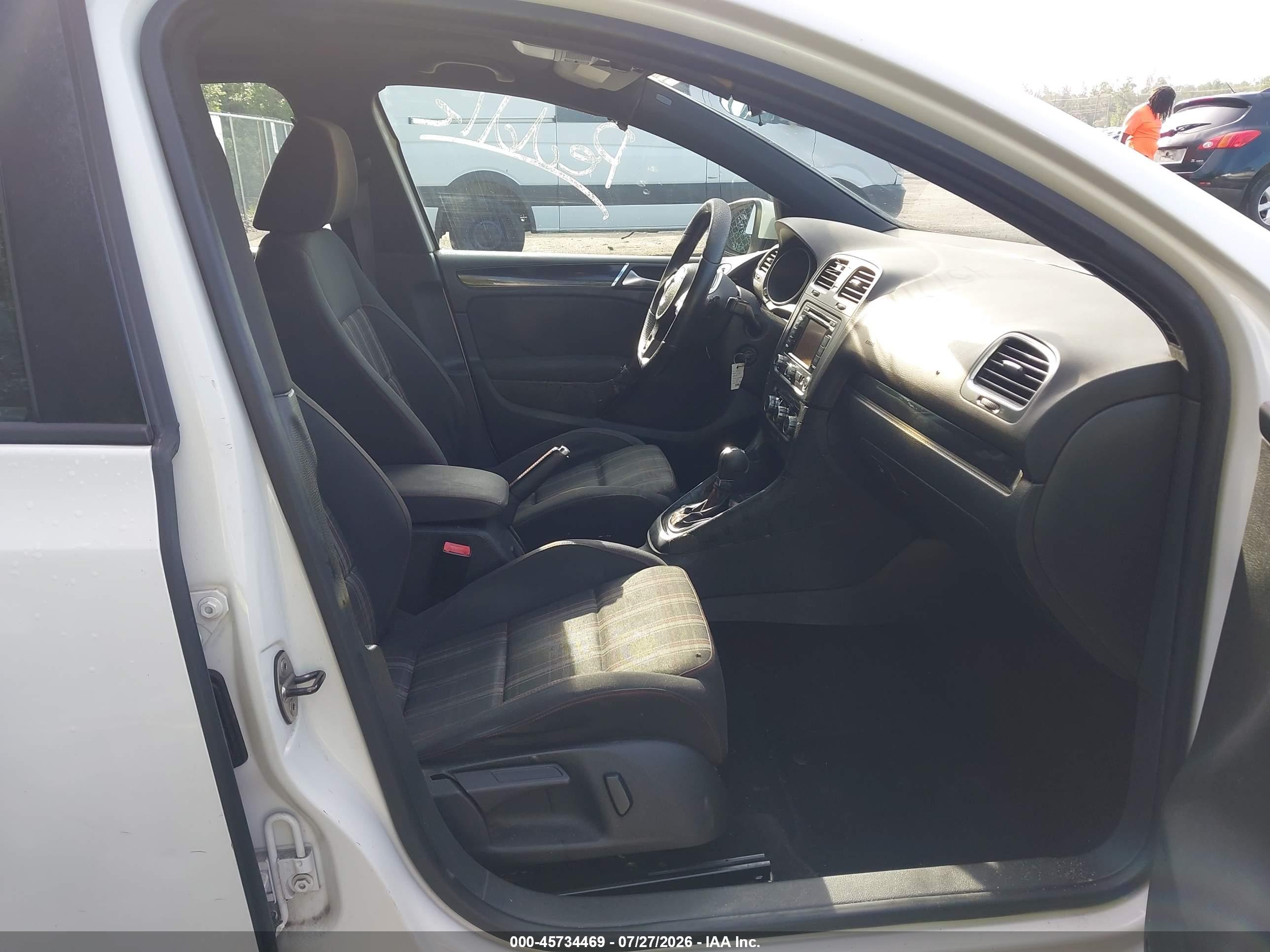 2011 Volkswagen Gti 4-door White vin: WVWHV7AJ9BW053848