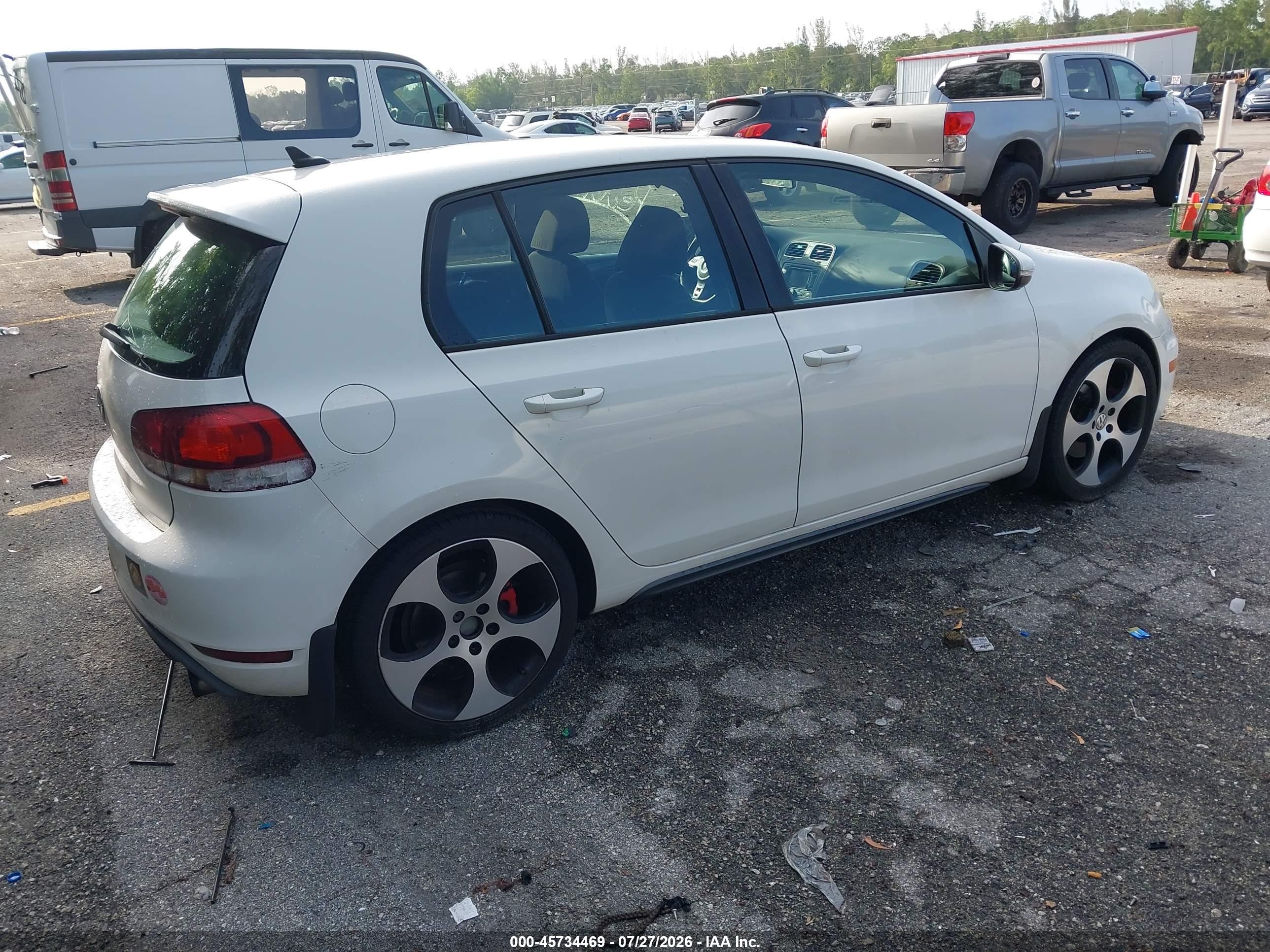 2011 Volkswagen Gti 4-door White vin: WVWHV7AJ9BW053848