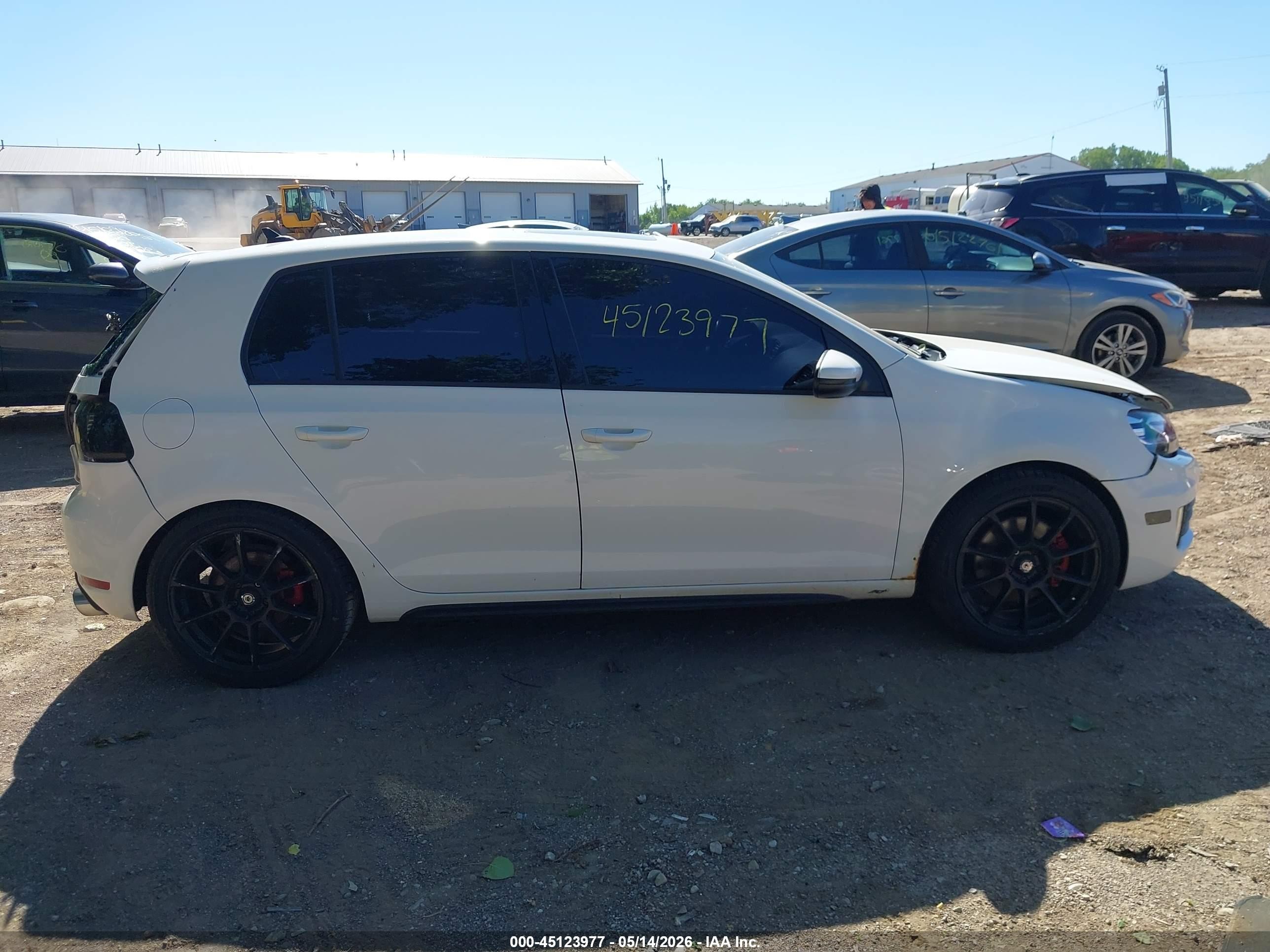 2012 Volkswagen Gti 4-door White vin: WVWHV7AJ9CW271404