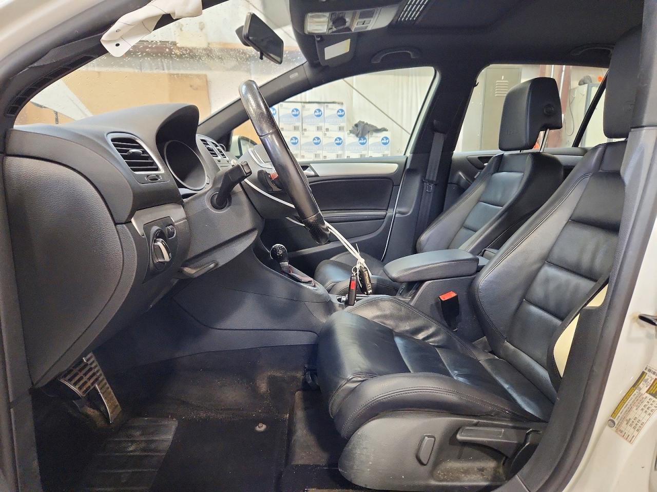 2012 Volkswagen Gti White vin: WVWHV7AJ9CW298005