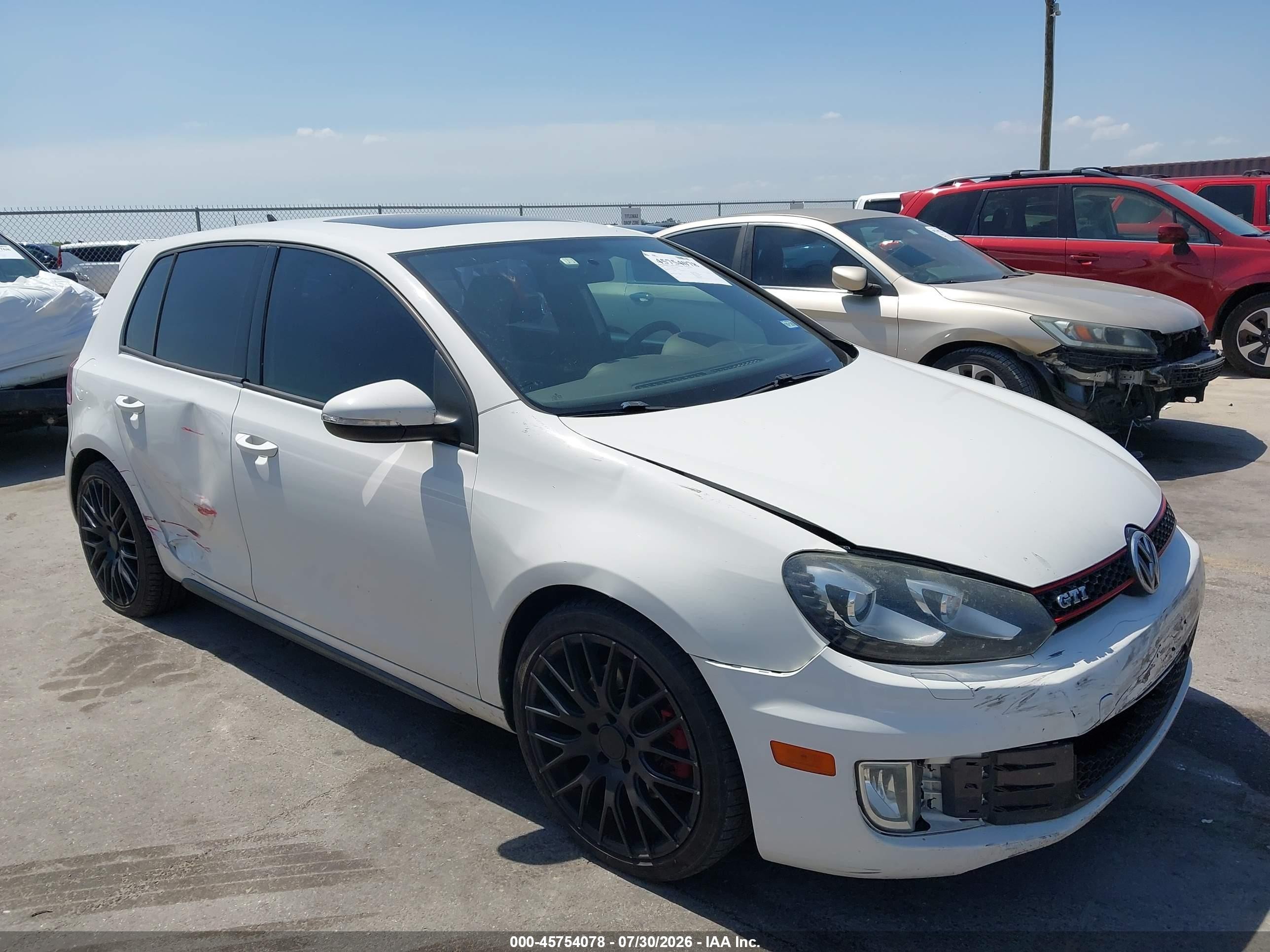 2013 Volkswagen Gti 4-door White vin: WVWHV7AJ9DW116126