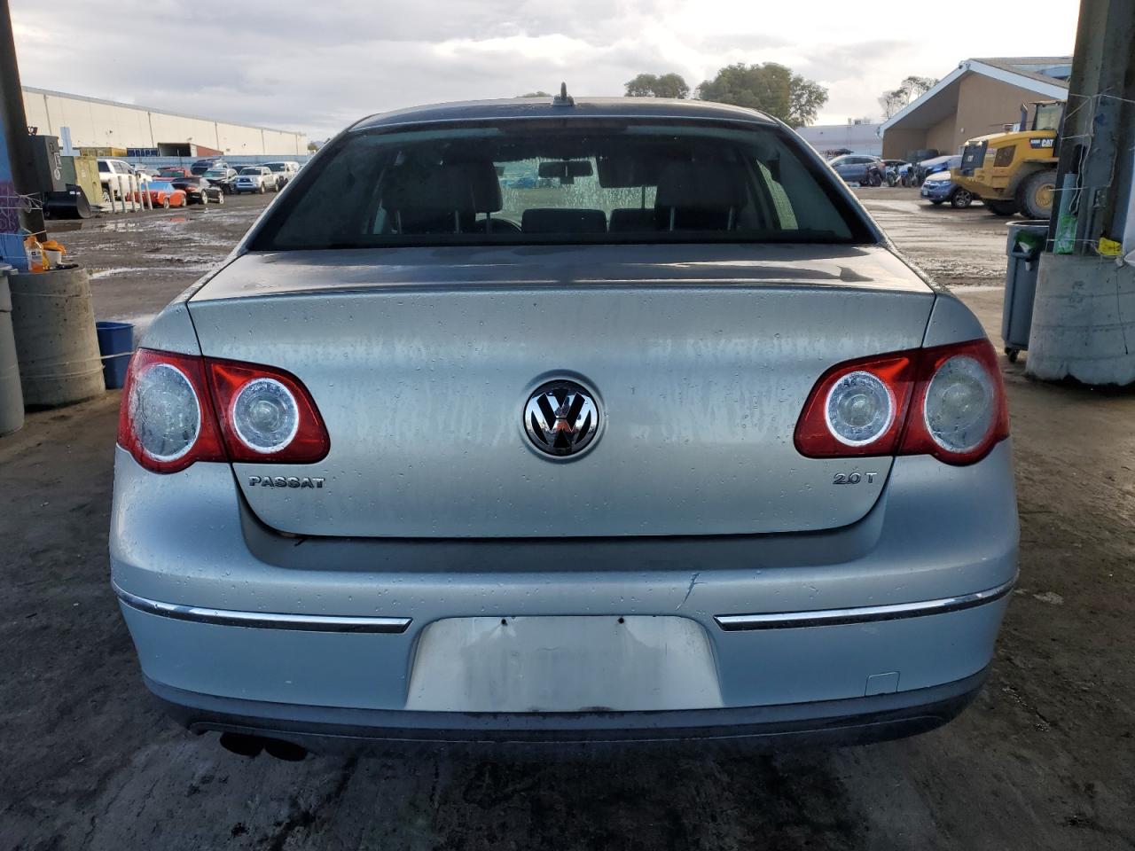 2009 Volkswagen Passat Turbo Silver vin: WVWJK73C09P052262