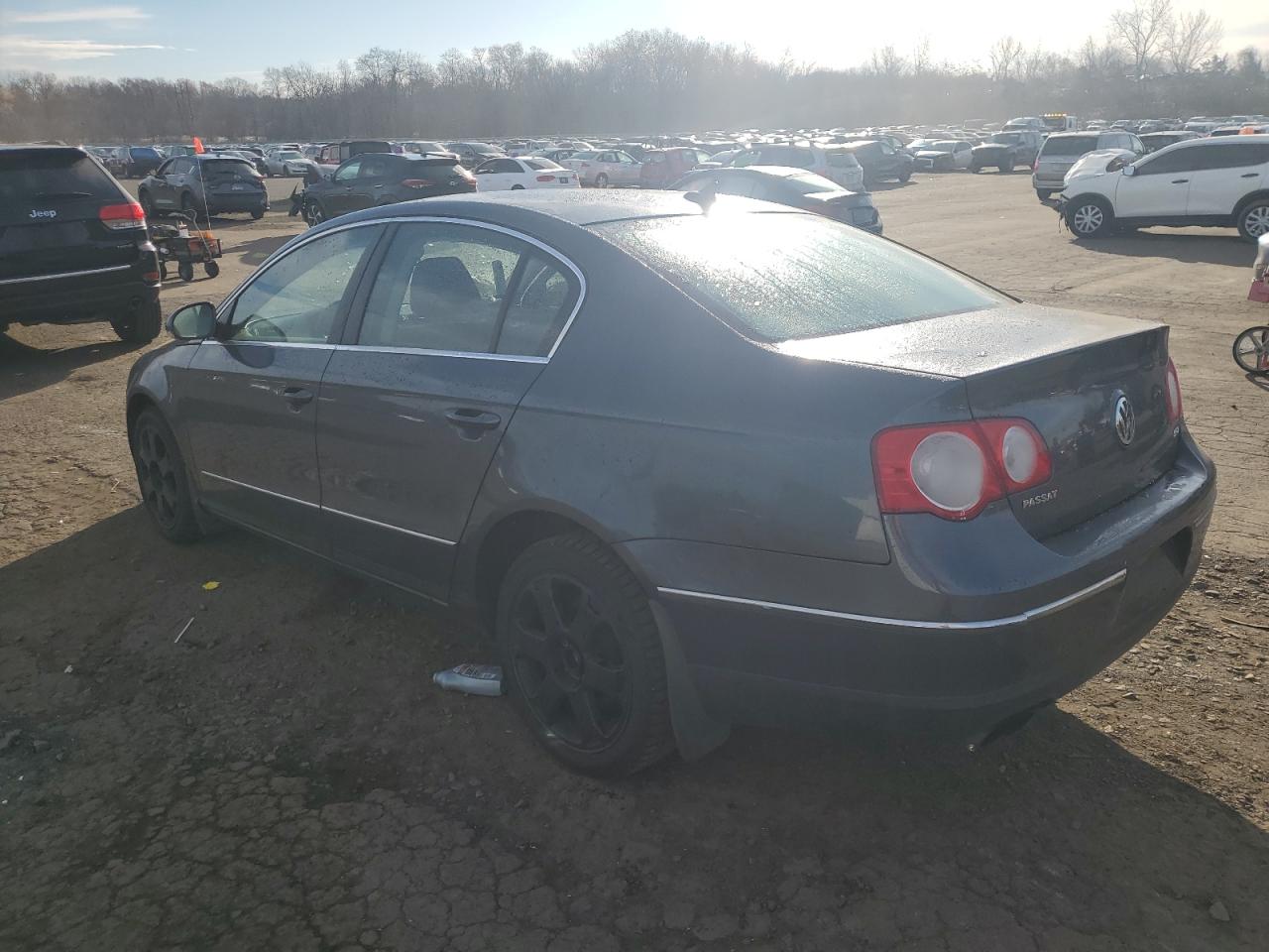2009 Volkswagen Passat Turbo Charcoal vin: WVWJK73C09P058529