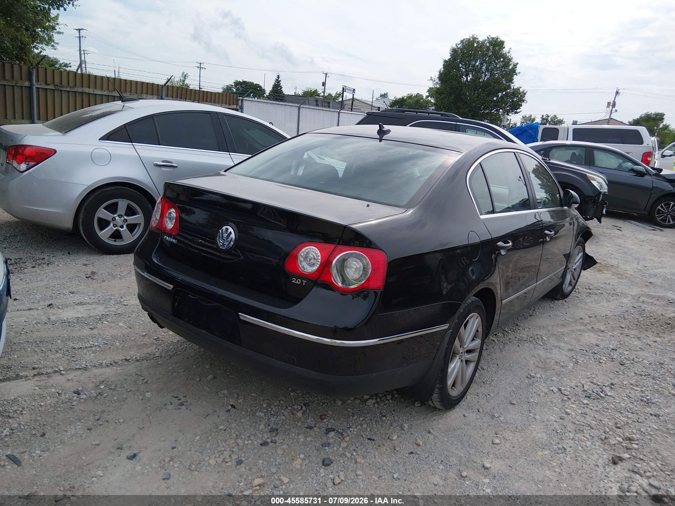 2009 Volkswagen Passat Komfort Черный vin: WVWJK73C19P014197