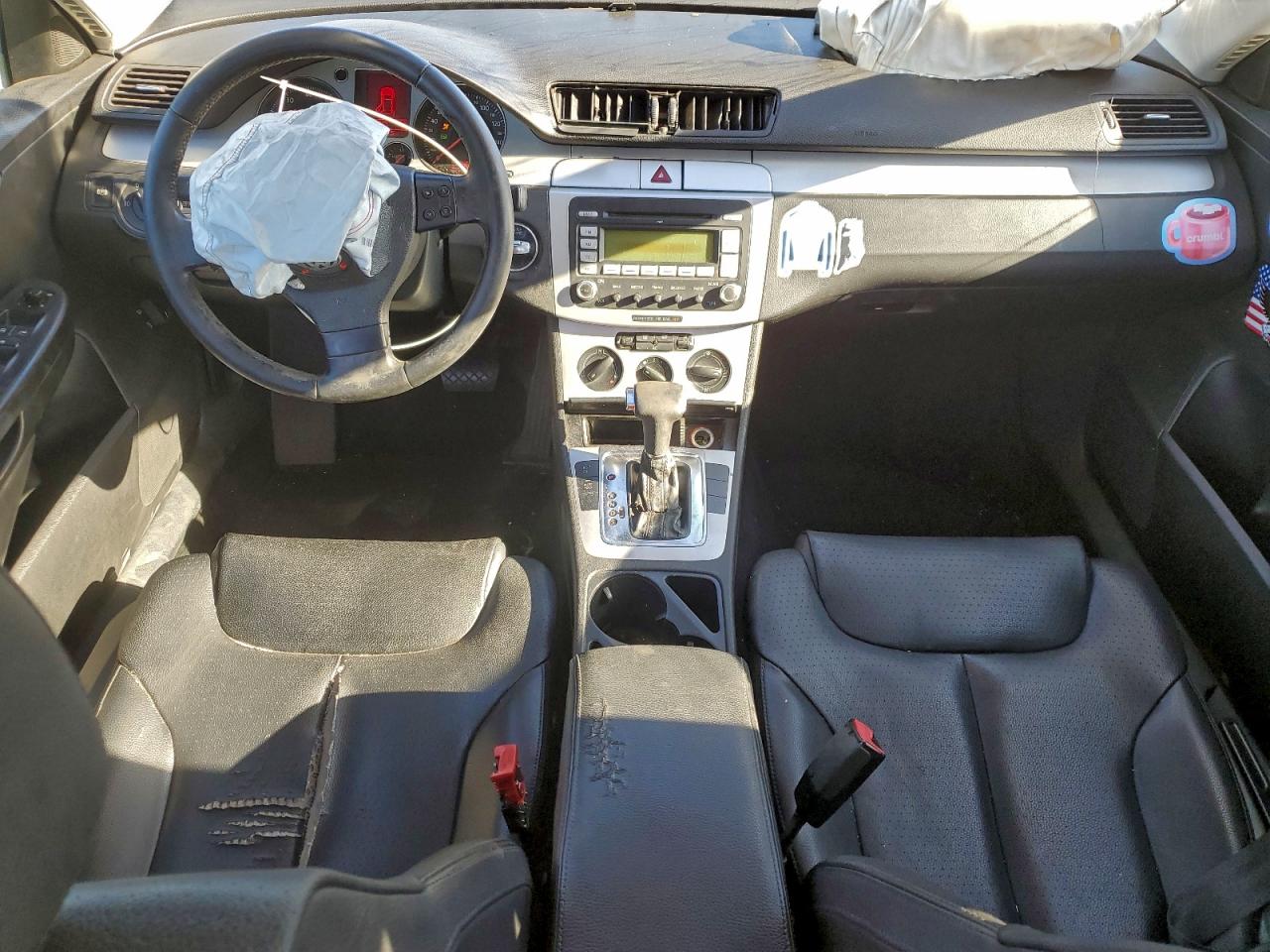 2009 Volkswagen Passat Turbo Silver vin: WVWJK73C19P039018