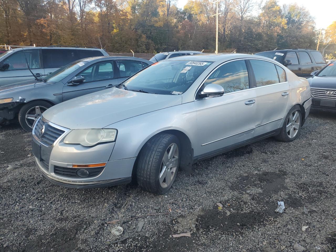 2009 Volkswagen Passat Turbo Silver vin: WVWJK73C19P044400