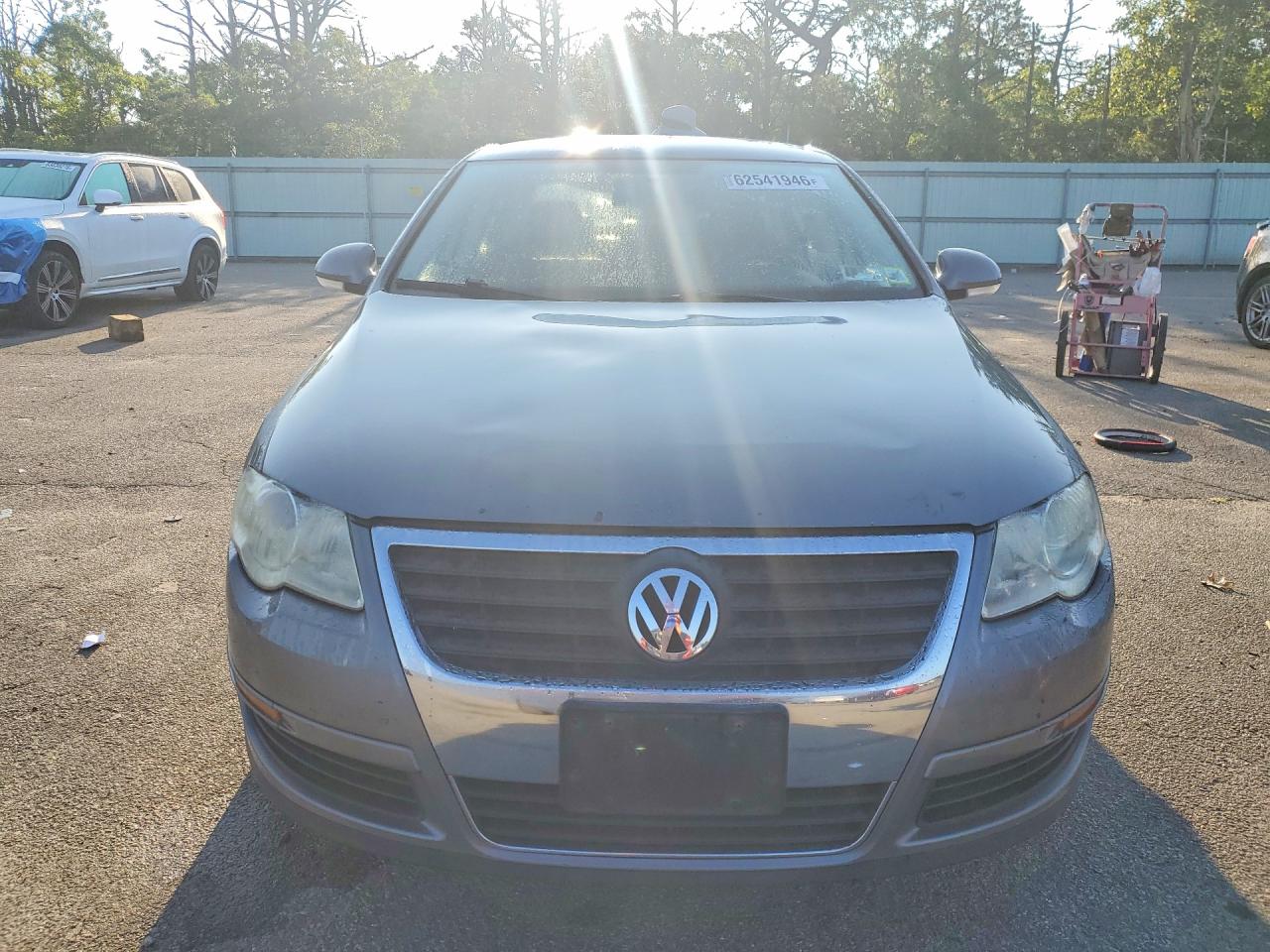 2008 Volkswagen Passat Turbo Gray vin: WVWJK73C28E217576