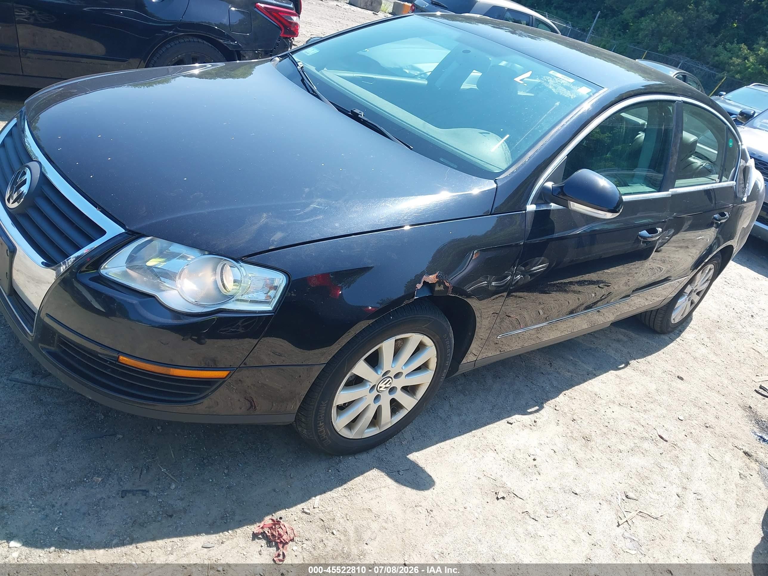 2008 Volkswagen Passat Turbo Black vin: WVWJK73C48E180000