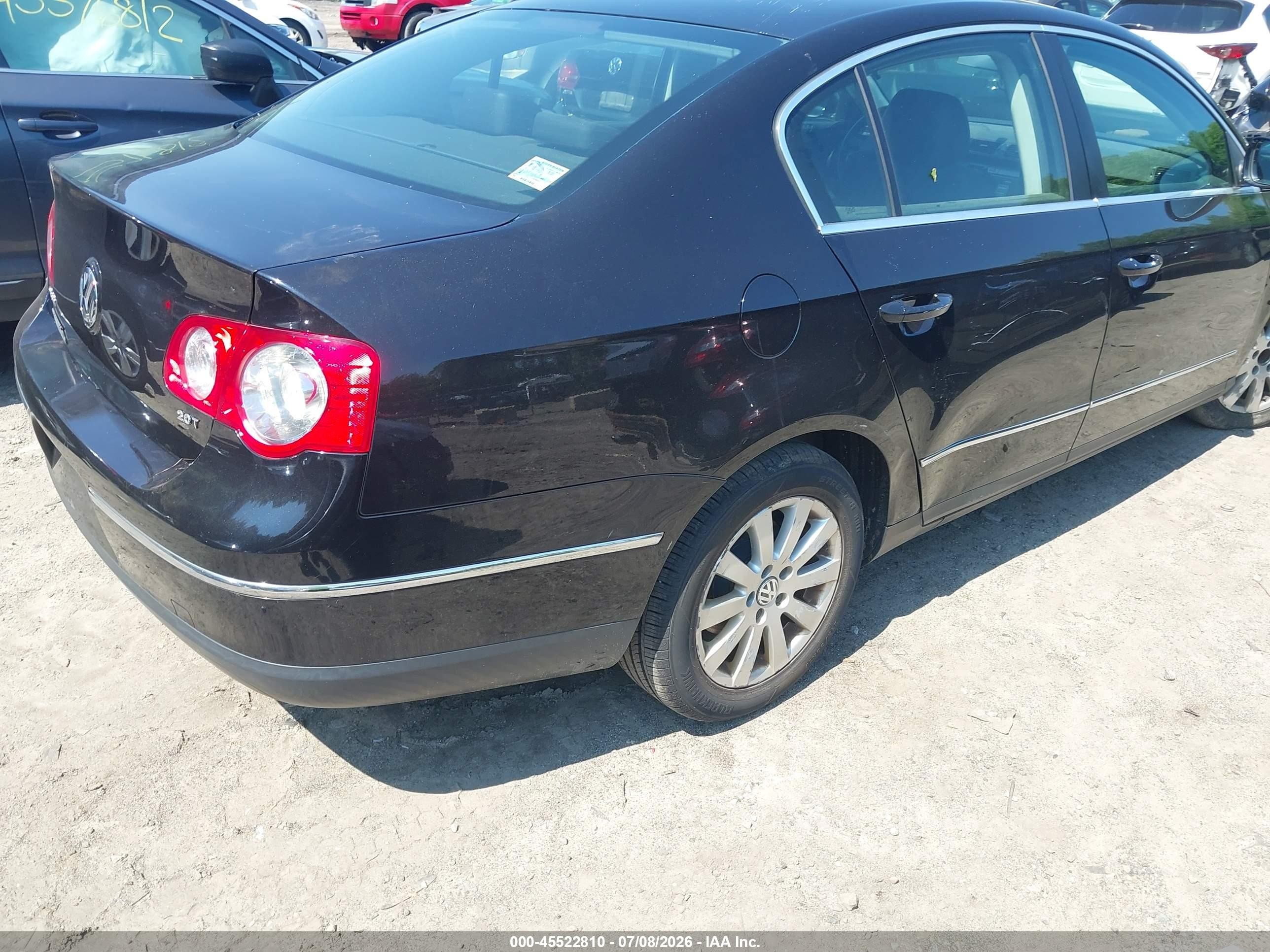 2008 Volkswagen Passat Turbo Black vin: WVWJK73C48E180000