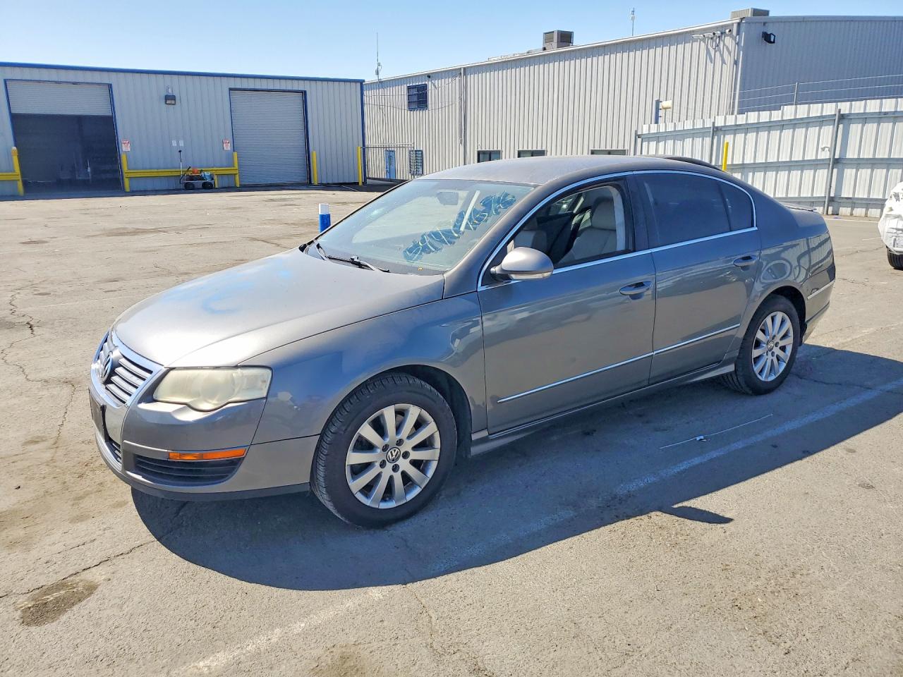2008 Volkswagen Passat Turbo Silver vin: WVWJK73C58P104550