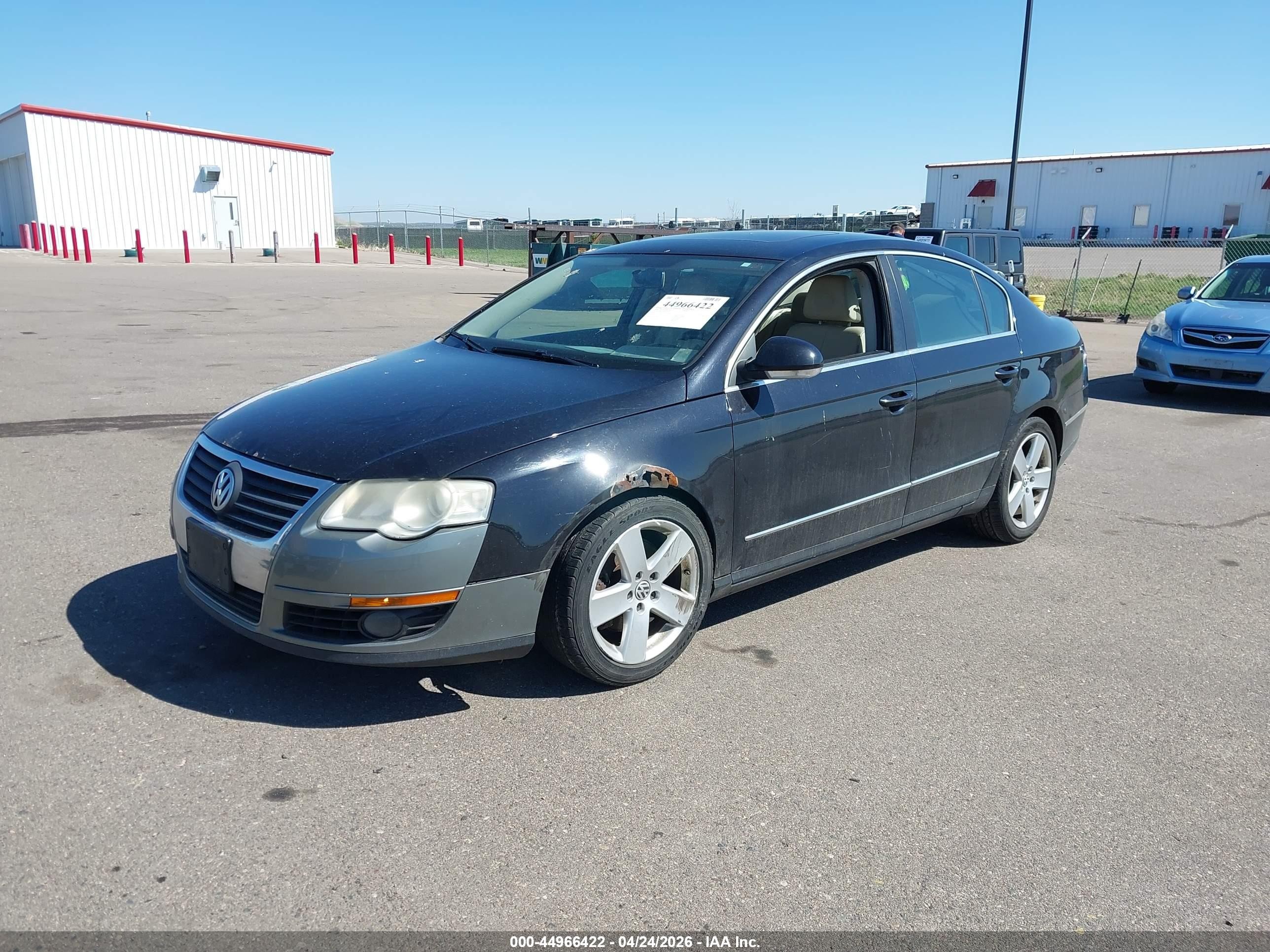 2009 Volkswagen Passat Komfort Black vin: WVWJK73C59P050376