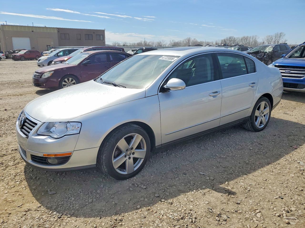 2009 Volkswagen Passat Turbo Silver vin: WVWJK73C69P034588