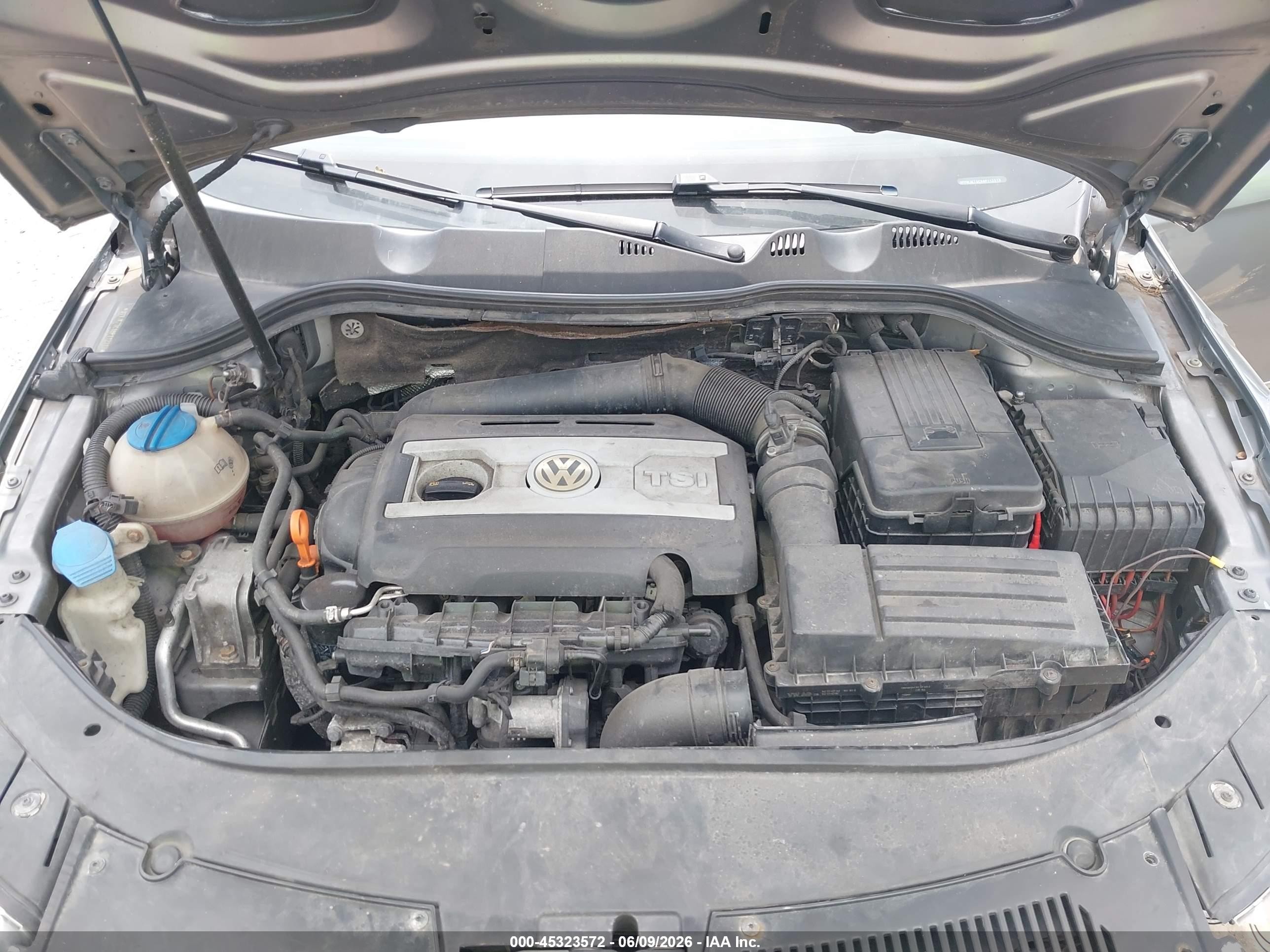 2008 Volkswagen Passat Turbo Gray vin: WVWJK73C98P112313