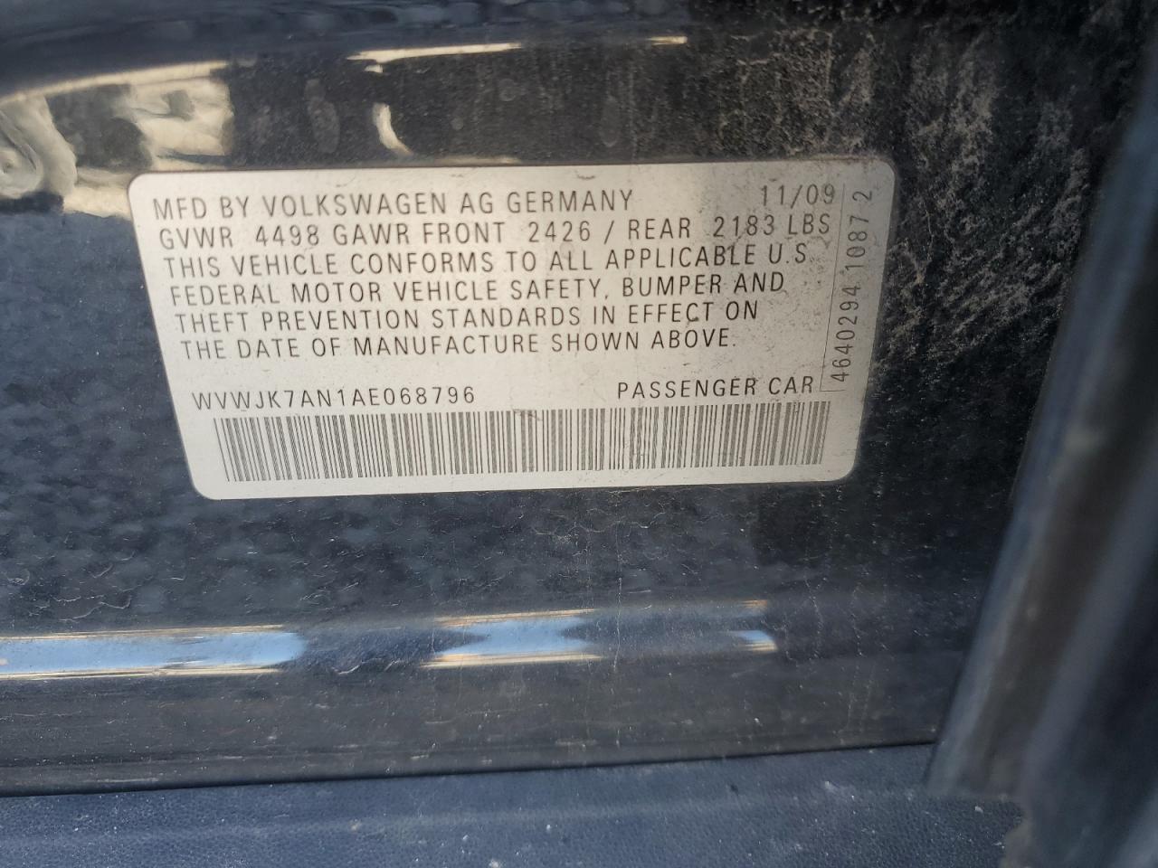 2010 Volkswagen Passat Komfort Black vin: WVWJK7AN1AE068796
