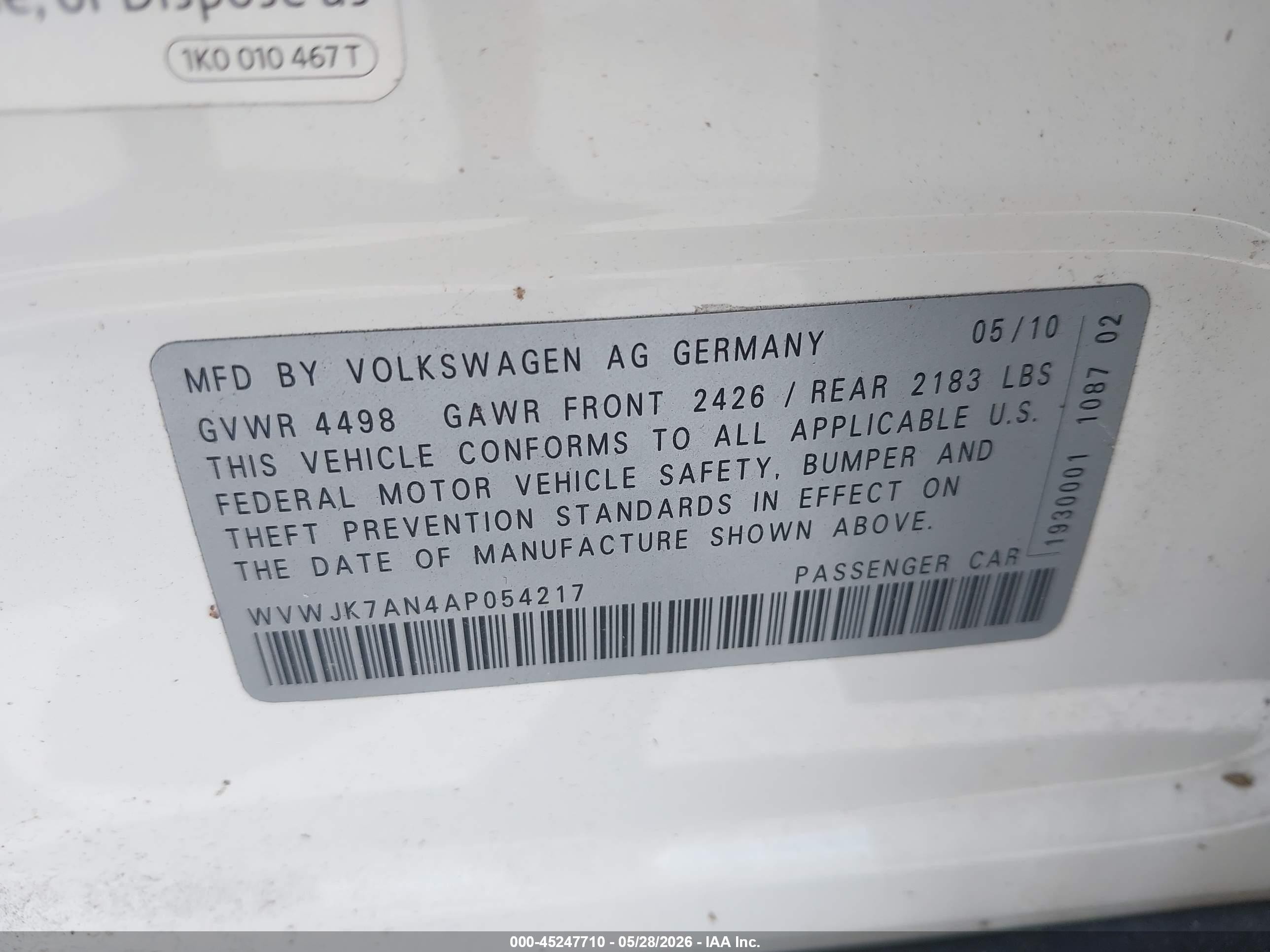 2010 Volkswagen Passat Komfort White vin: WVWJK7AN4AP054217