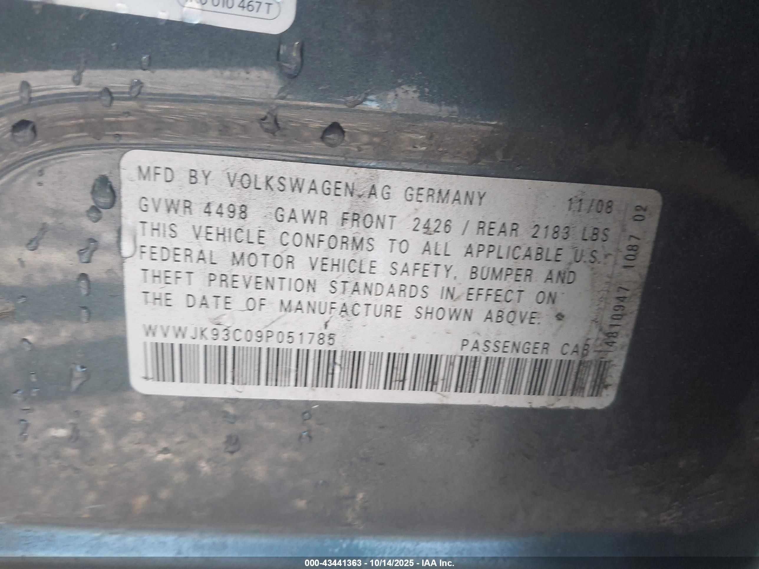 2009 Volkswagen Passat Komfort Gray vin: WVWJK93C09P051785