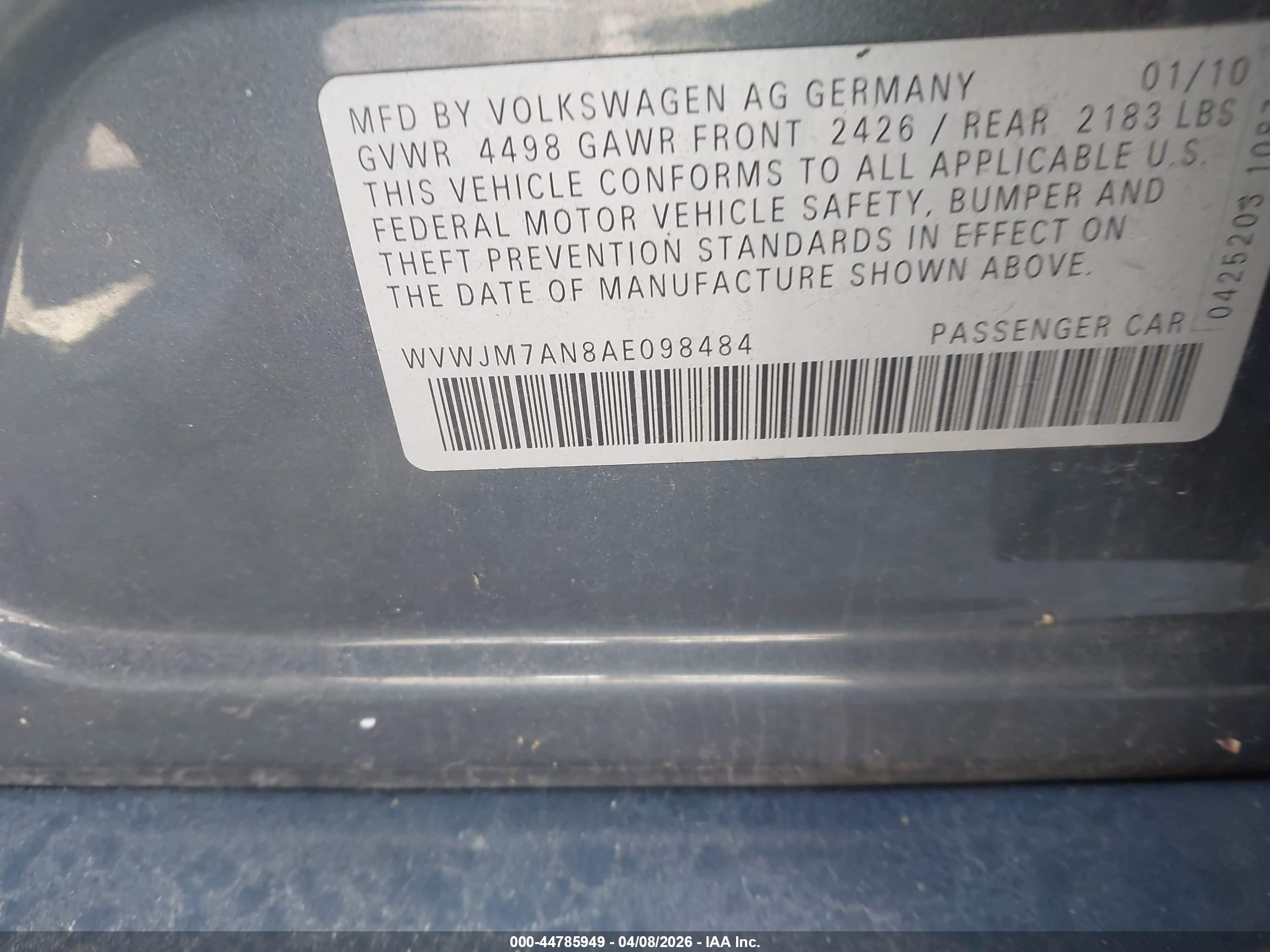 2010 Volkswagen Passat Komfort Gray vin: WVWJM7AN8AE098484