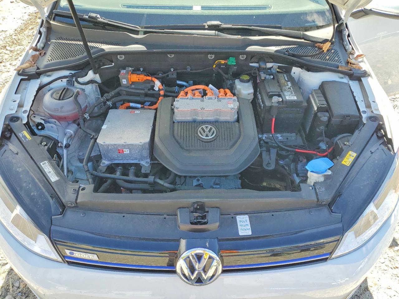 2016 Volkswagen E-golf Se Белый vin: WVWKP7AU3GW913809