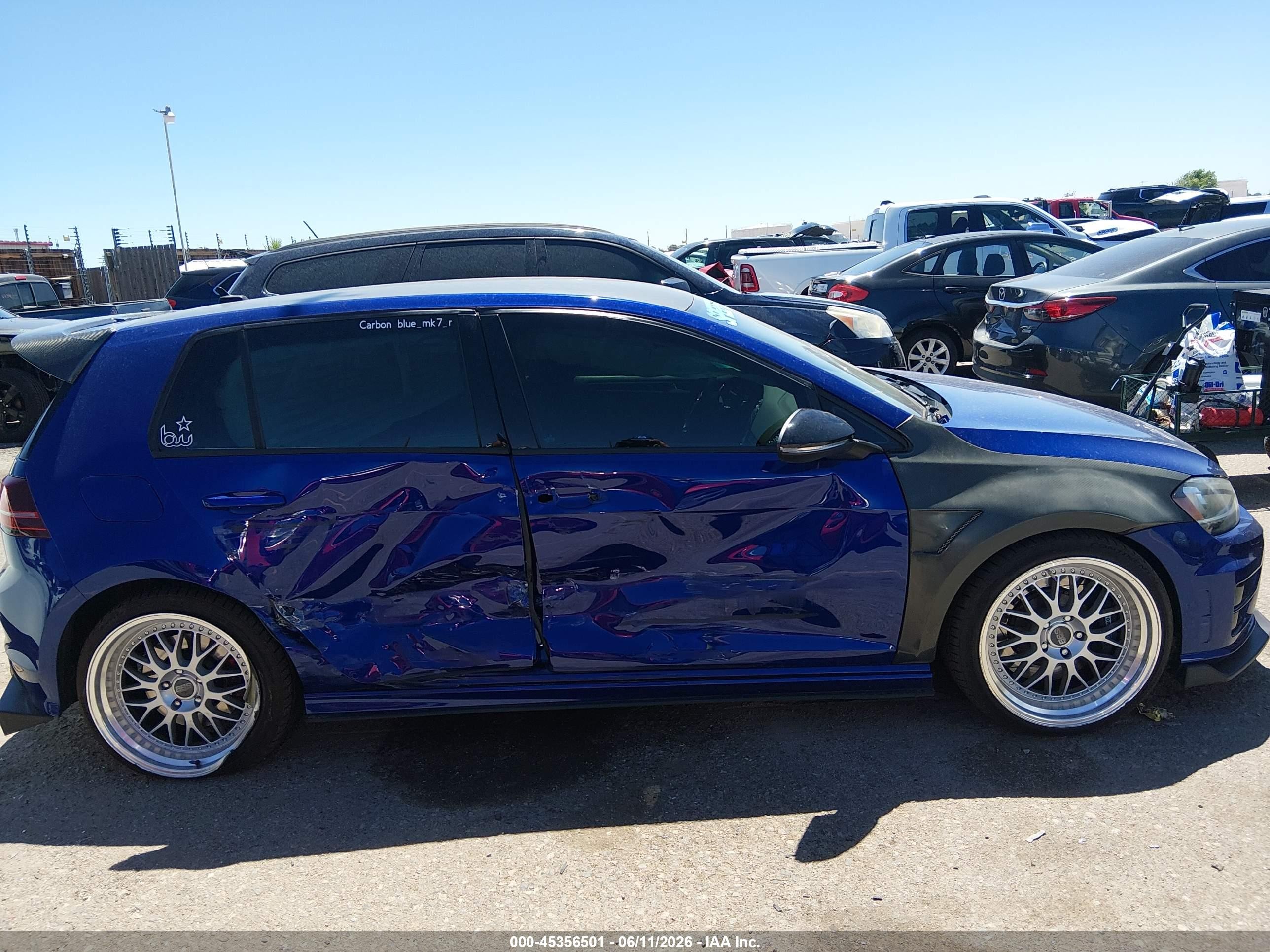 2015 Volkswagen Golf R 4-door Blue vin: WVWLF7AU0FW191849