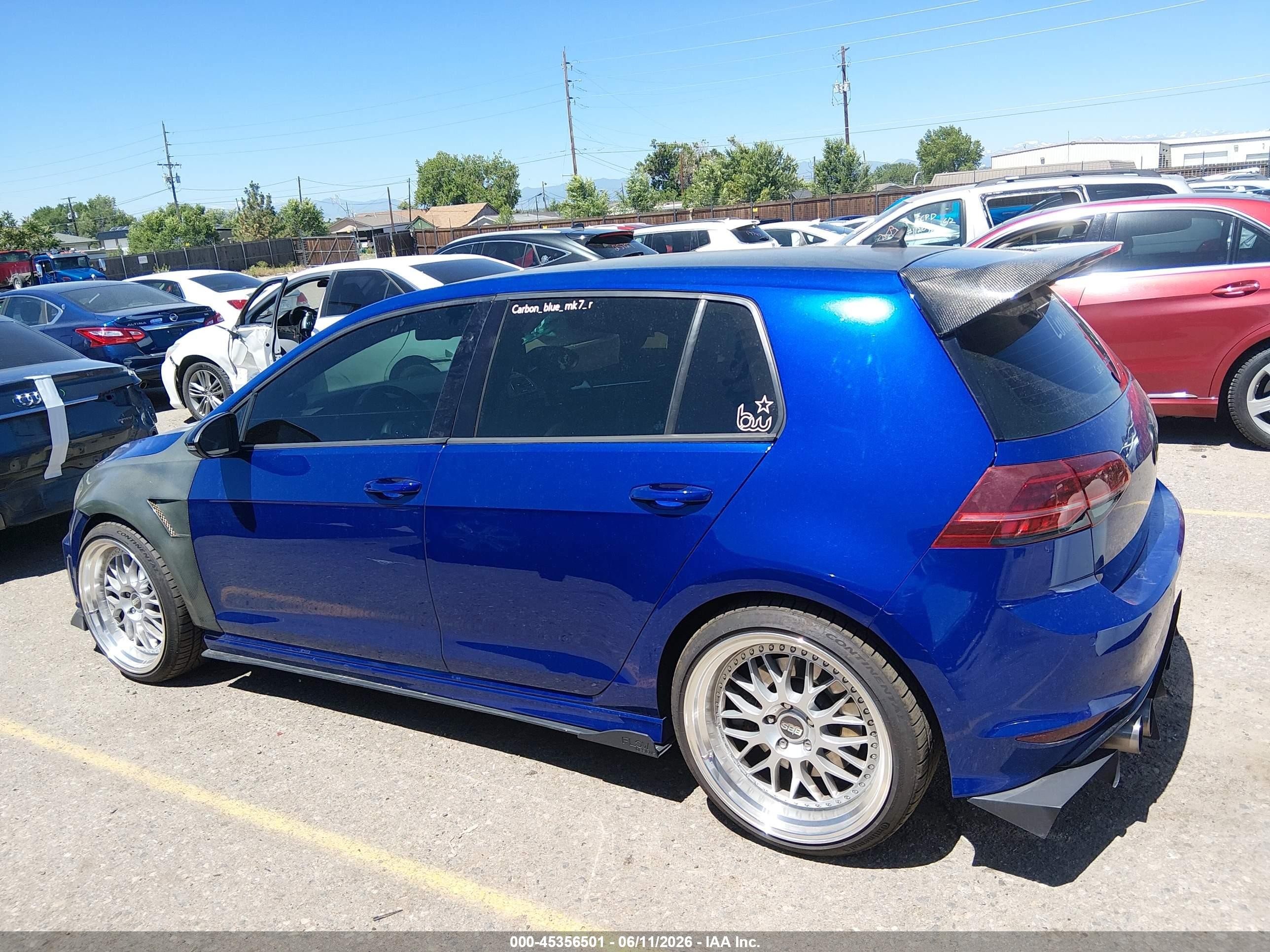 2015 Volkswagen Golf R 4-door Blue vin: WVWLF7AU0FW191849
