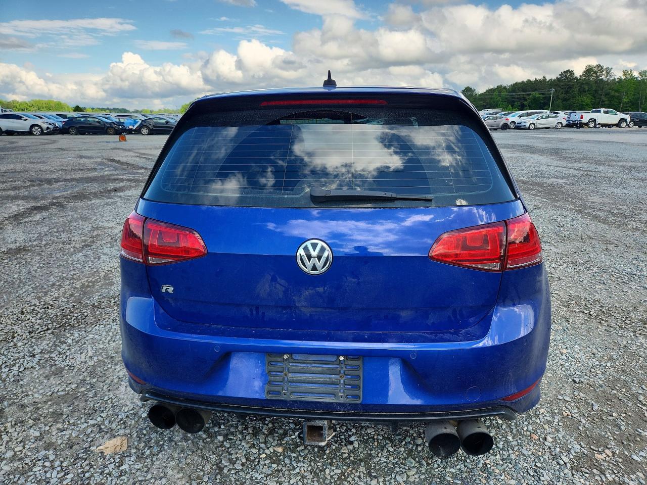 2015 Volkswagen Golf R Blue vin: WVWLF7AU3FW210975