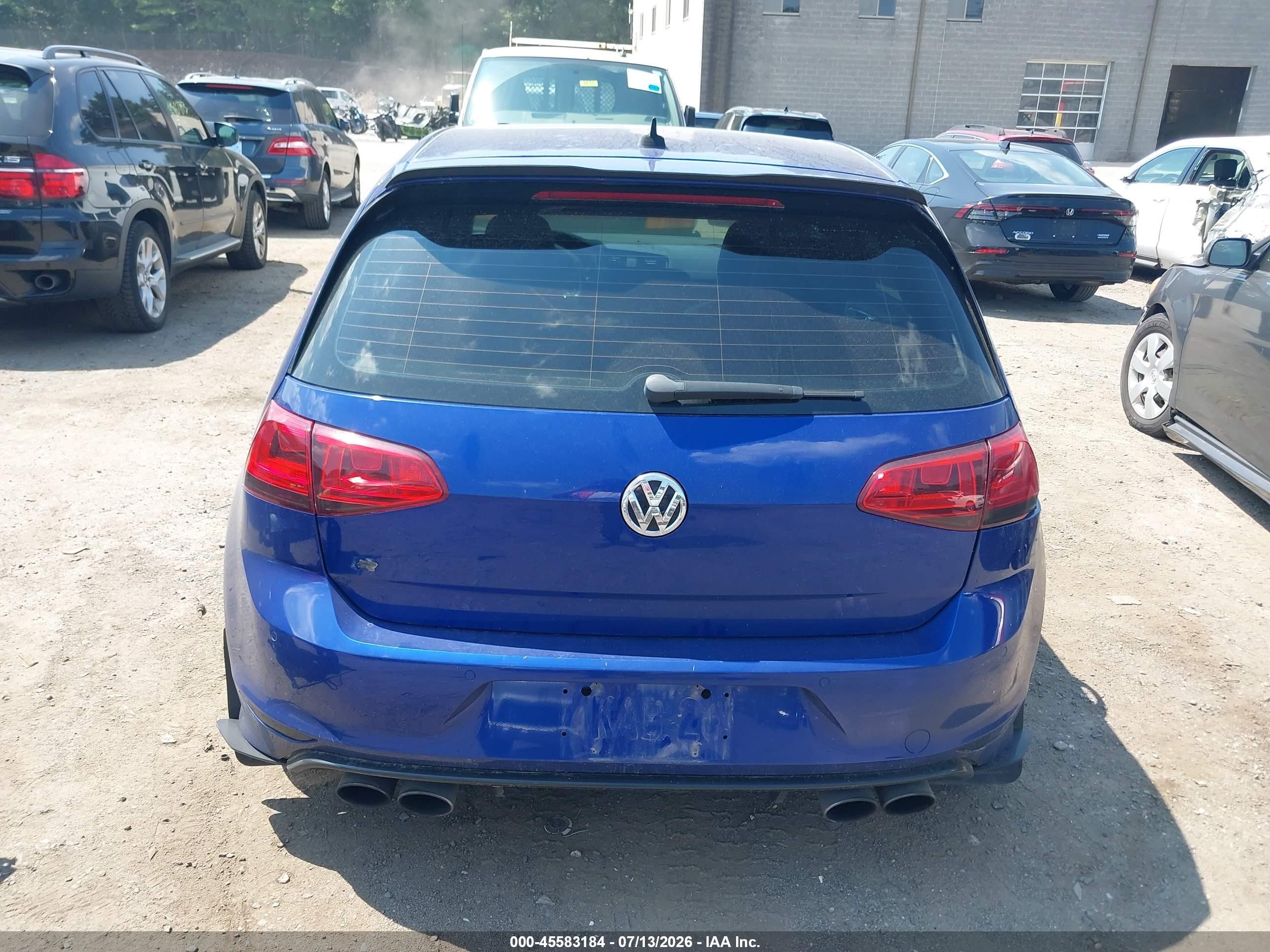 2015 Volkswagen Golf R 4-door Blue vin: WVWLF7AU4FW181096