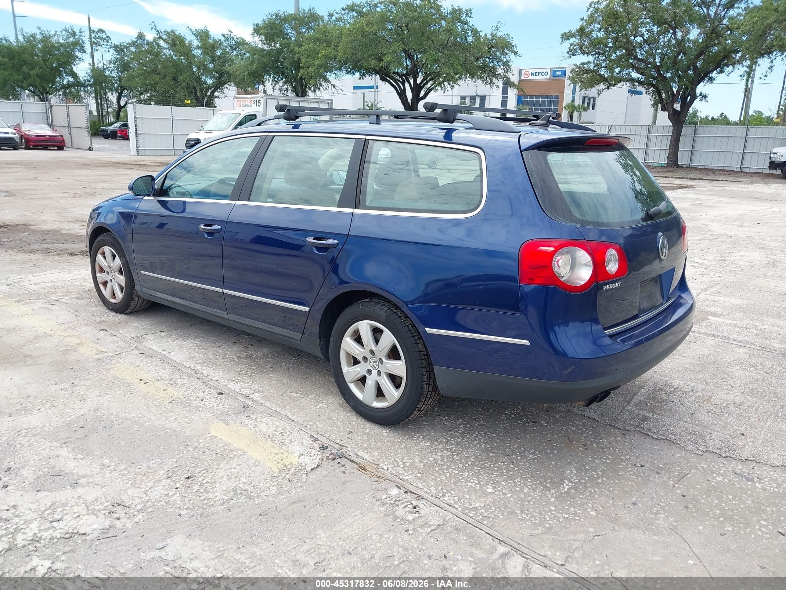 2007 Volkswagen Passat 2.0t Blue vin: WVWLK73C17E022771