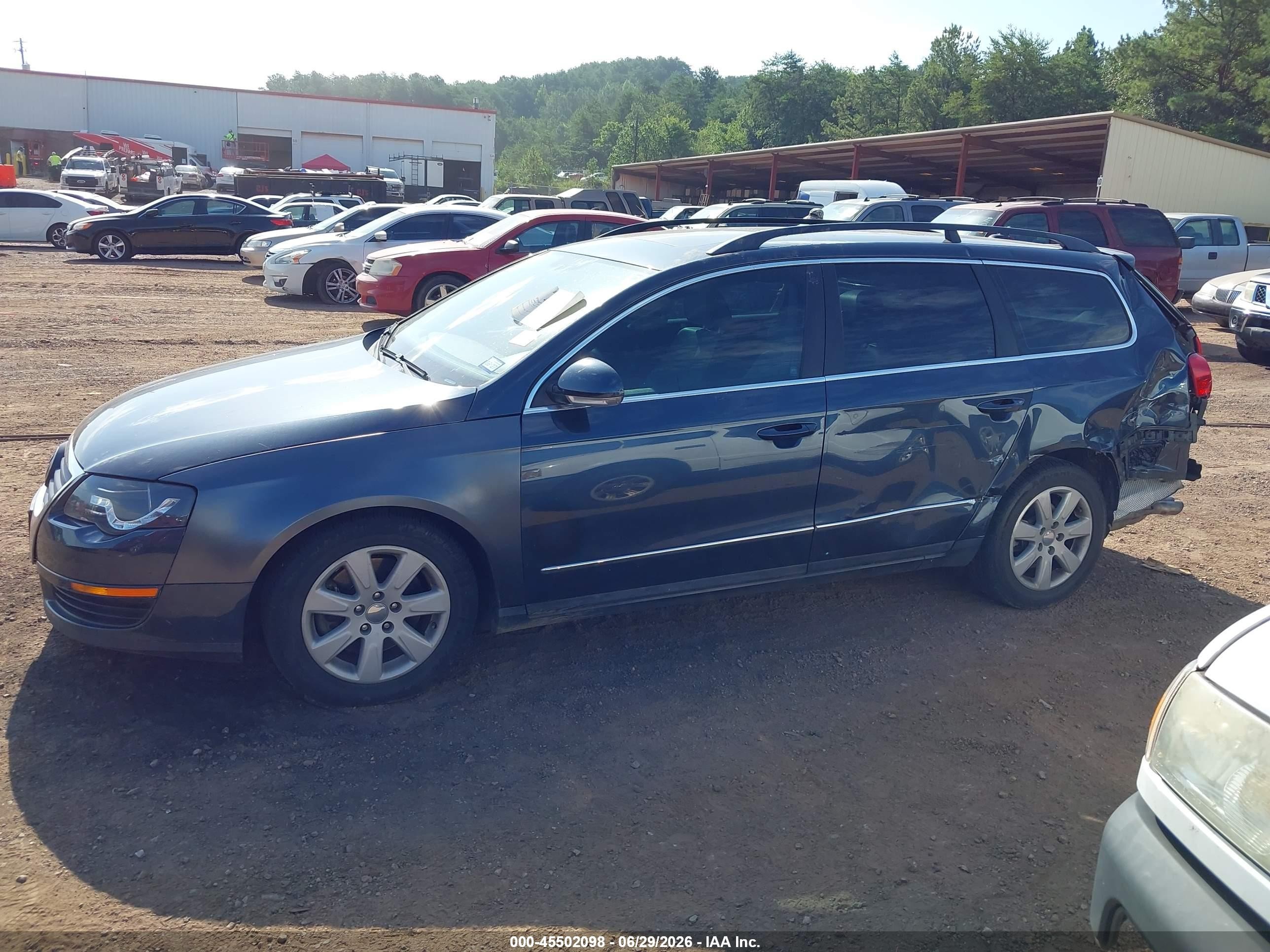 2007 Volkswagen Passat 2.0t Gray vin: WVWLK73C67E004699