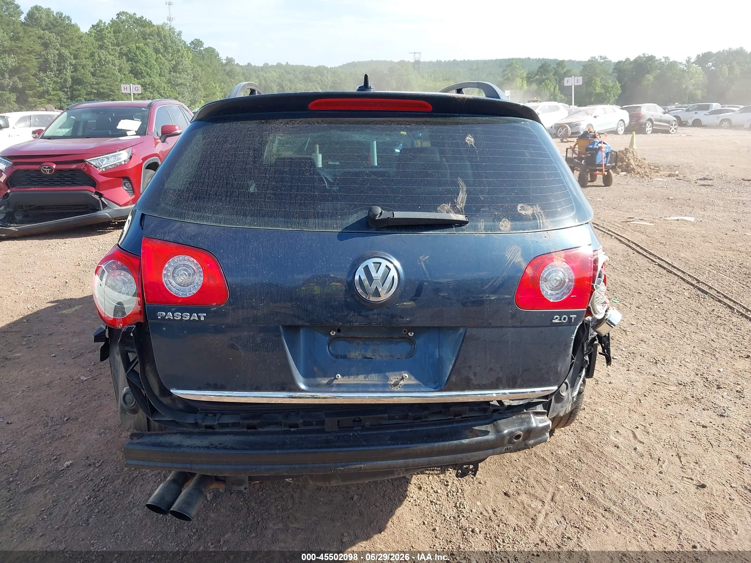 2007 Volkswagen Passat 2.0t Gray vin: WVWLK73C67E004699