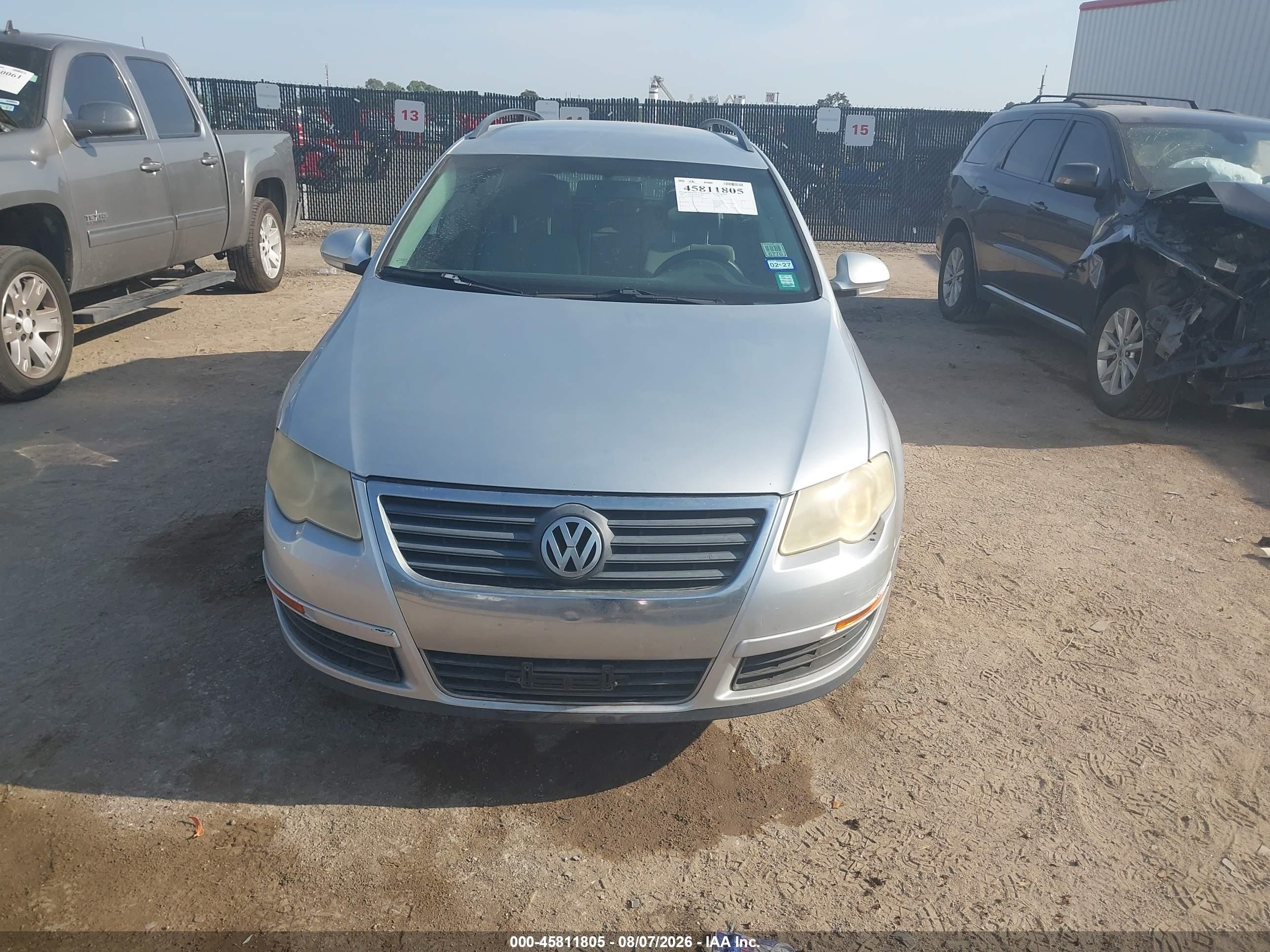 2007 Volkswagen Passat 2.0t Gray vin: WVWLK93C47E005121