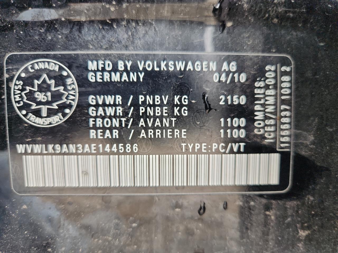 2010 Volkswagen Passat 2.0t Черный vin: WVWLK9AN3AE144586