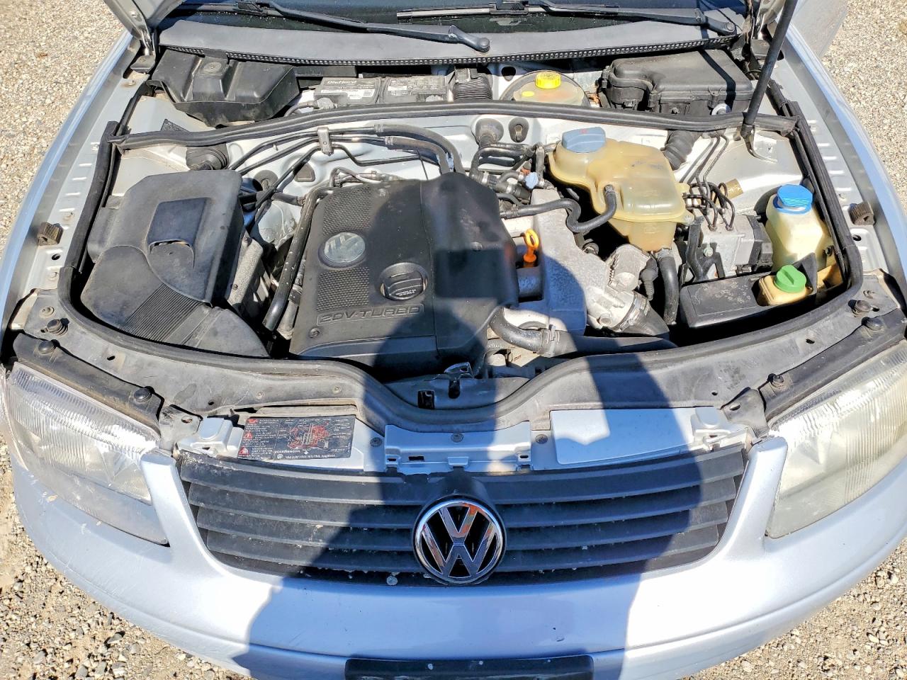 2000 Volkswagen Passat Gls Silver vin: WVWMA23B0YP291481