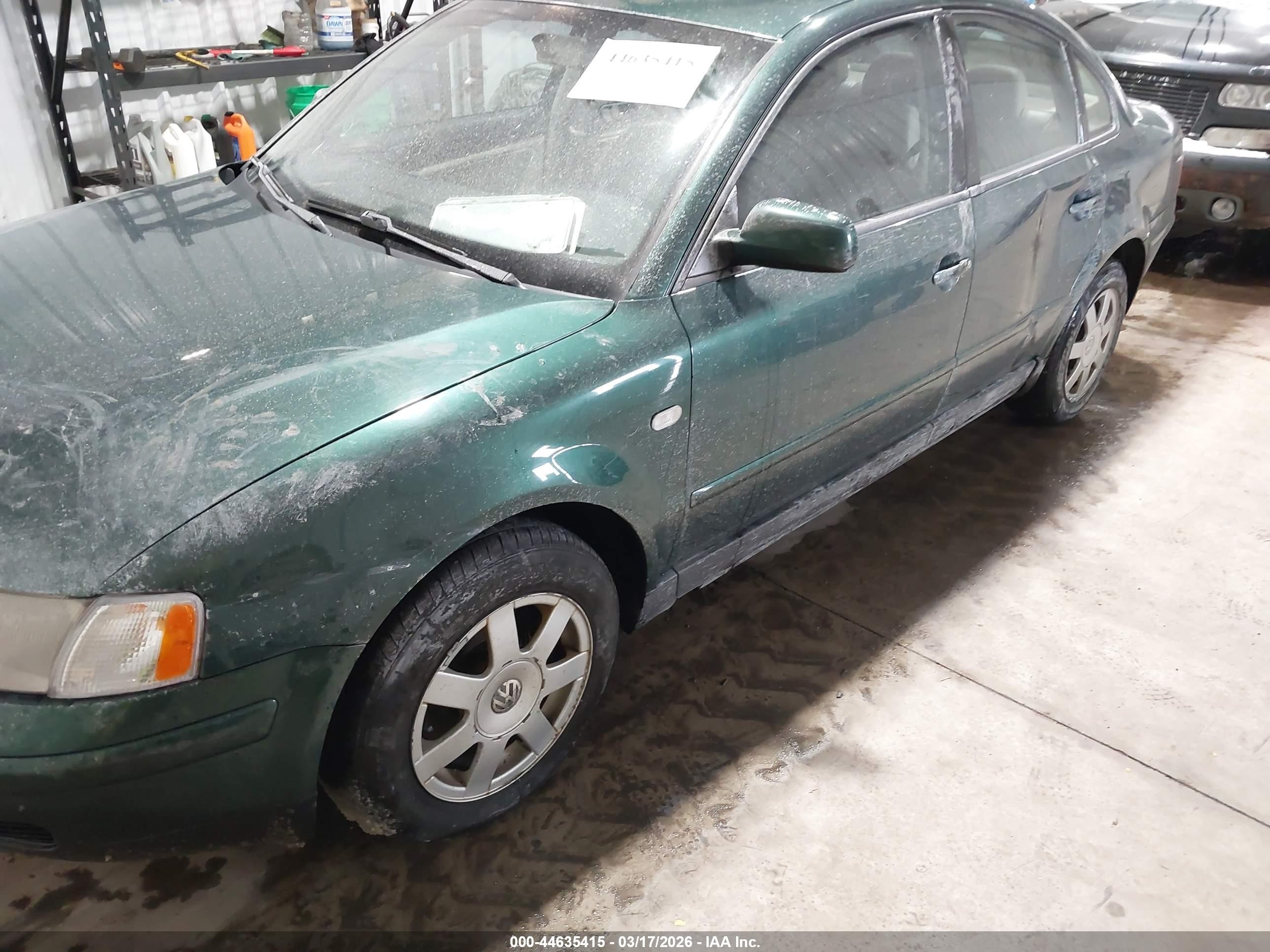 2000 Volkswagen Passat Gls Зеленый vin: WVWMA23B3YP179287