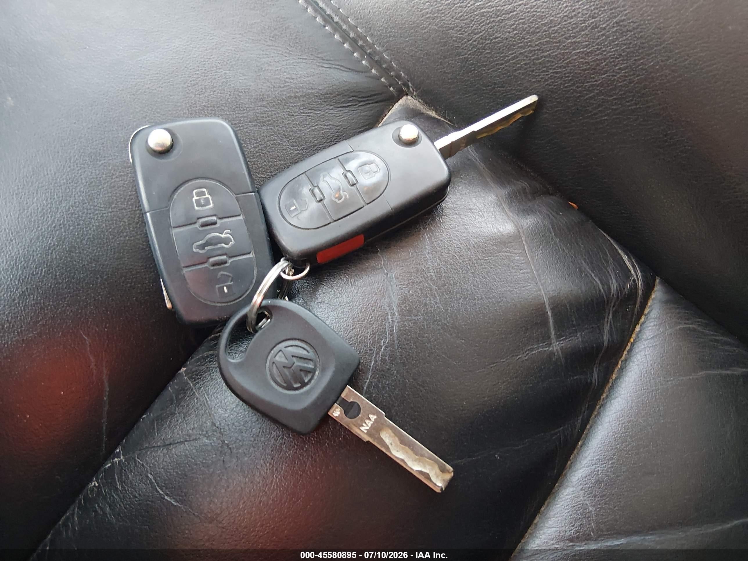 1999 Volkswagen Passat Gls Бежевый vin: WVWMA63B2XE287790