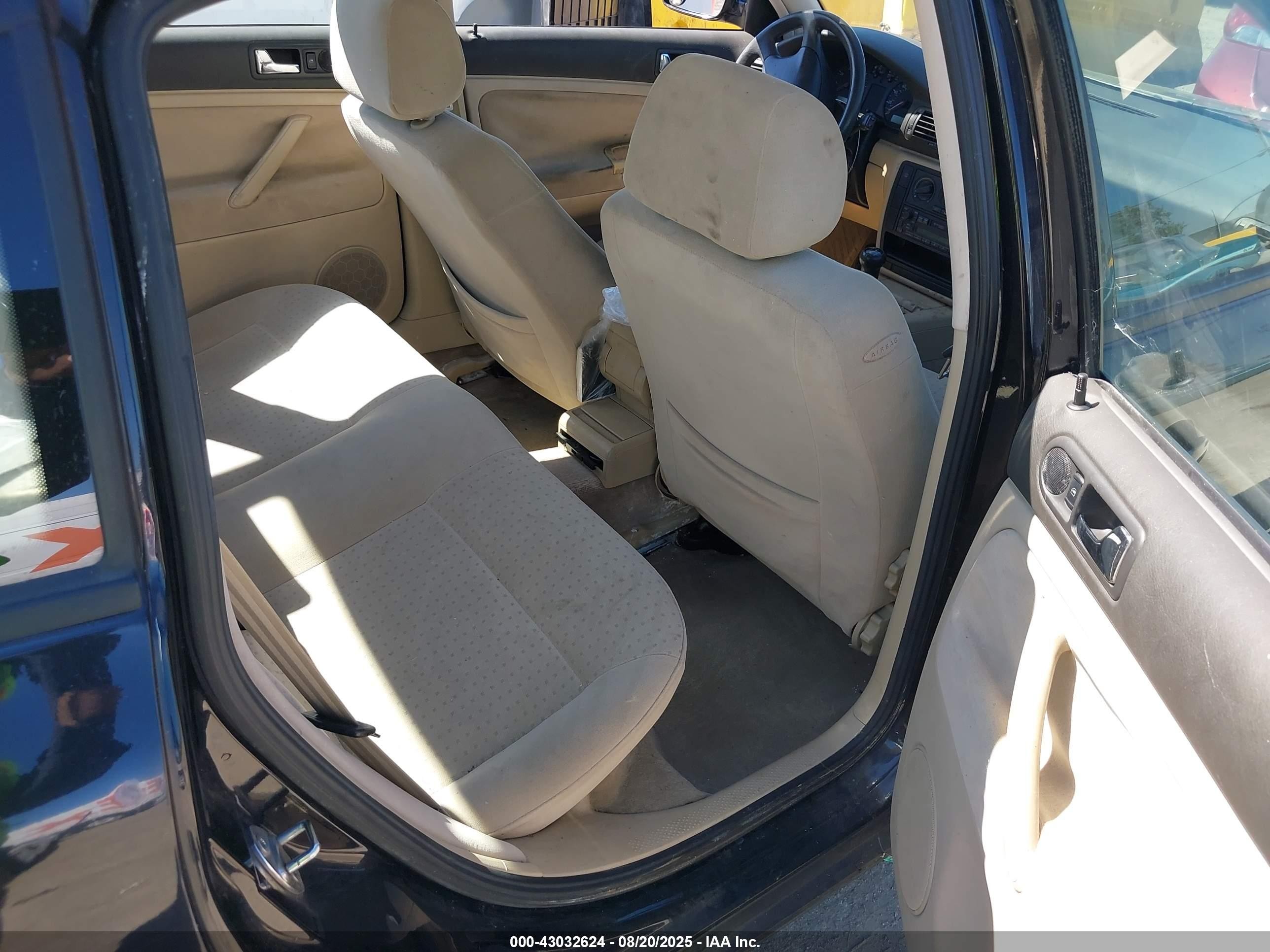 1998 Volkswagen Passat Gls Black vin: WVWMA63B9WE299966