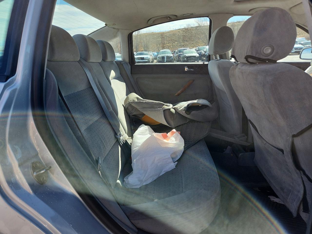 2000 Volkswagen Passat Gls Silver vin: WVWMD23B9YP309600