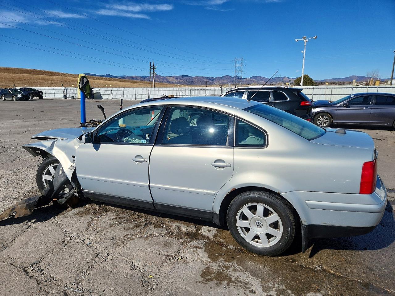 2000 Volkswagen Passat Gls Silver vin: WVWMD23B9YP309600